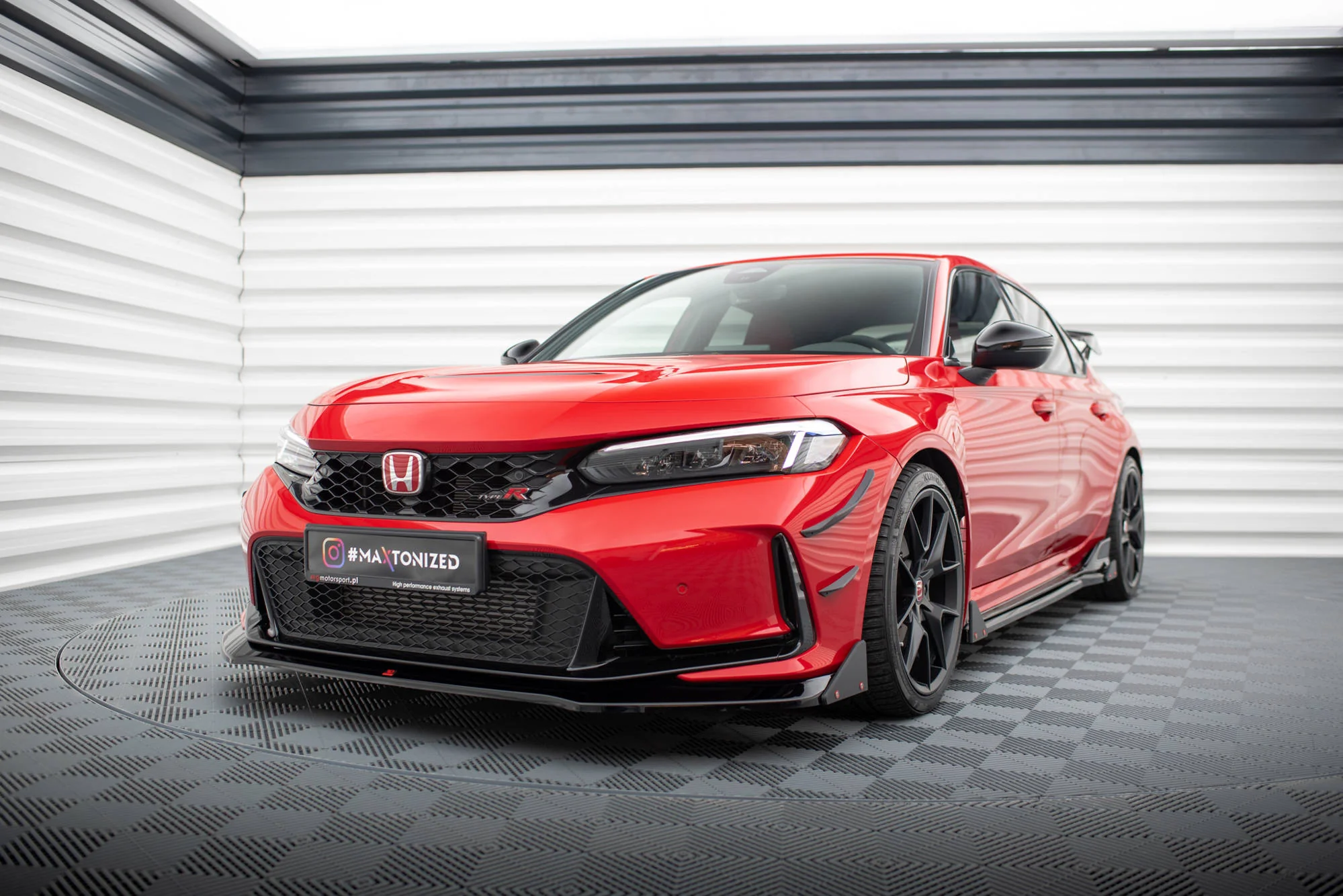 Canards(owiewki przedniego zderzaka) Honda Civic Type-R Mk 11 - Image 2