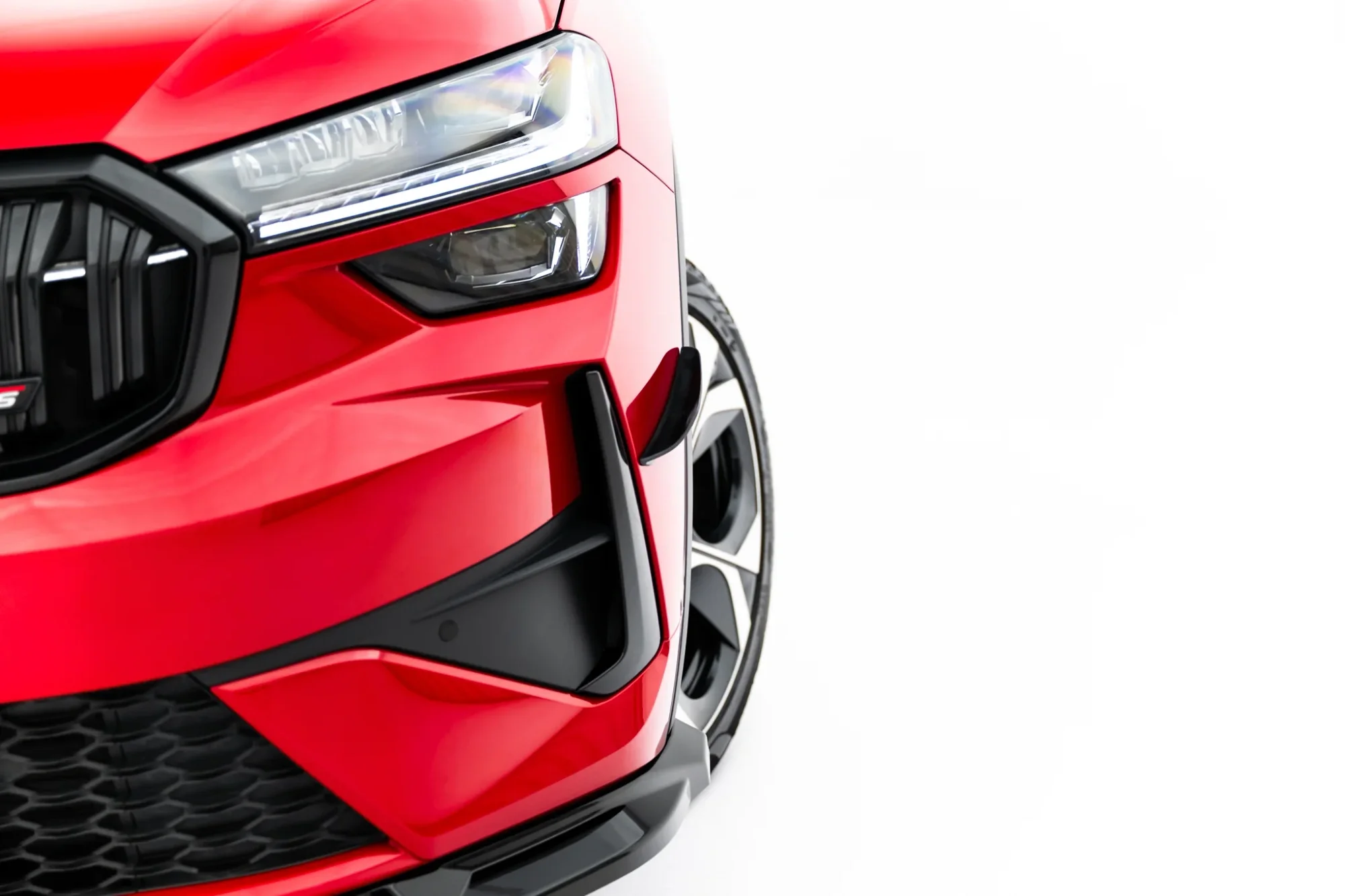 Canards(owiewki przedniego zderzaka) Skoda Kodiaq RS Mk2 - Image 4