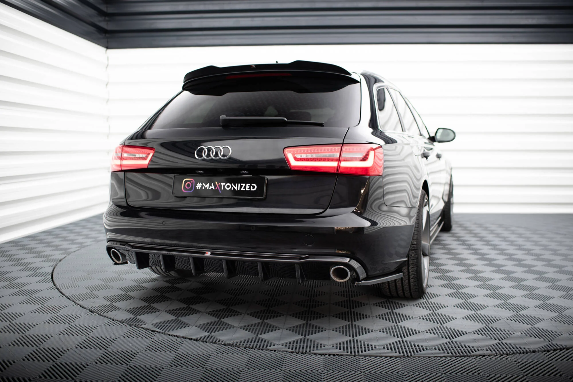 Dokładka Tylna Audi A6 Sedan / Avant C7 (Wersja z pojedynczymi wydechami z dwóch stron) - Image 2