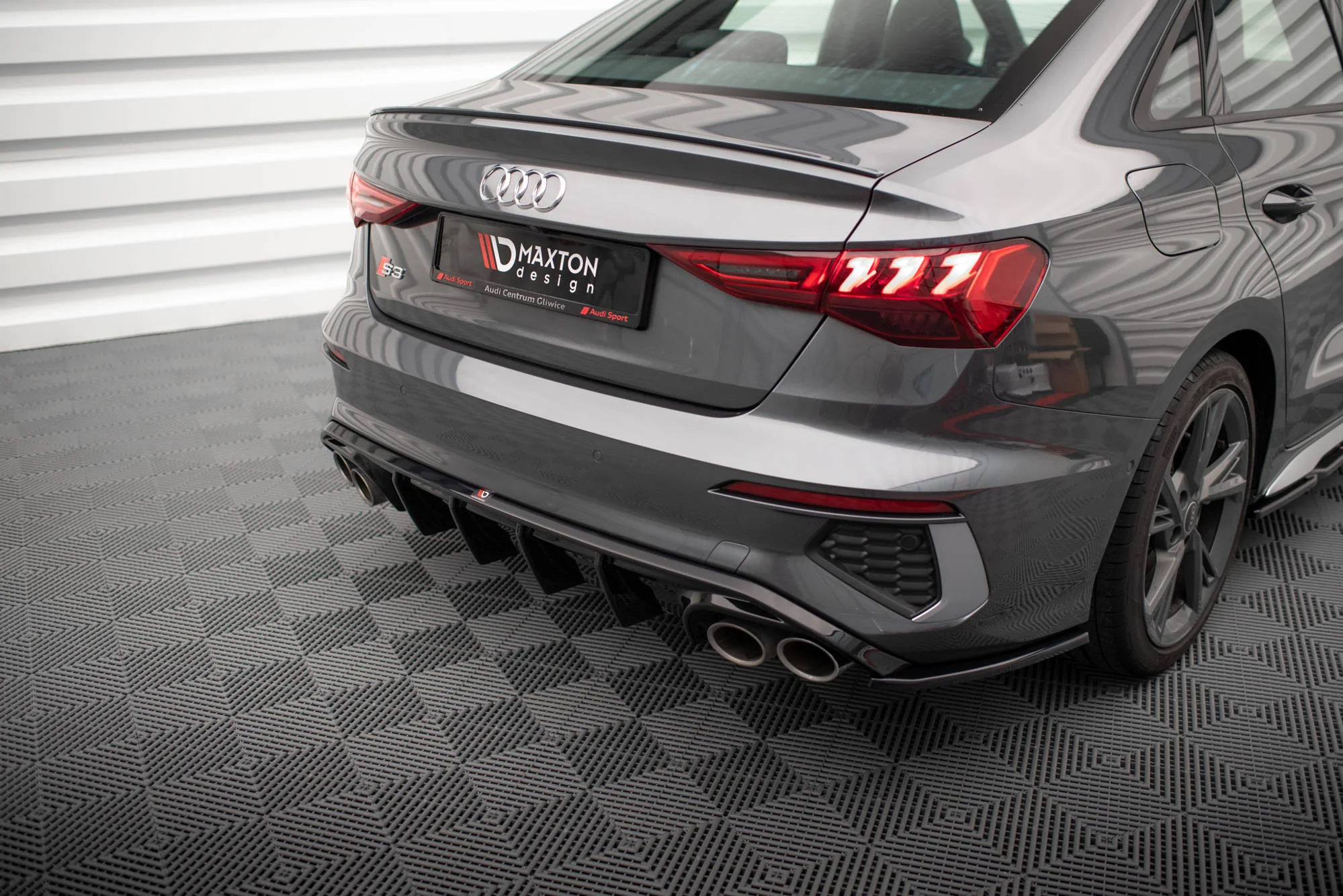 Dokładka Tylna Audi S3 Sedan 8Y - Image 3