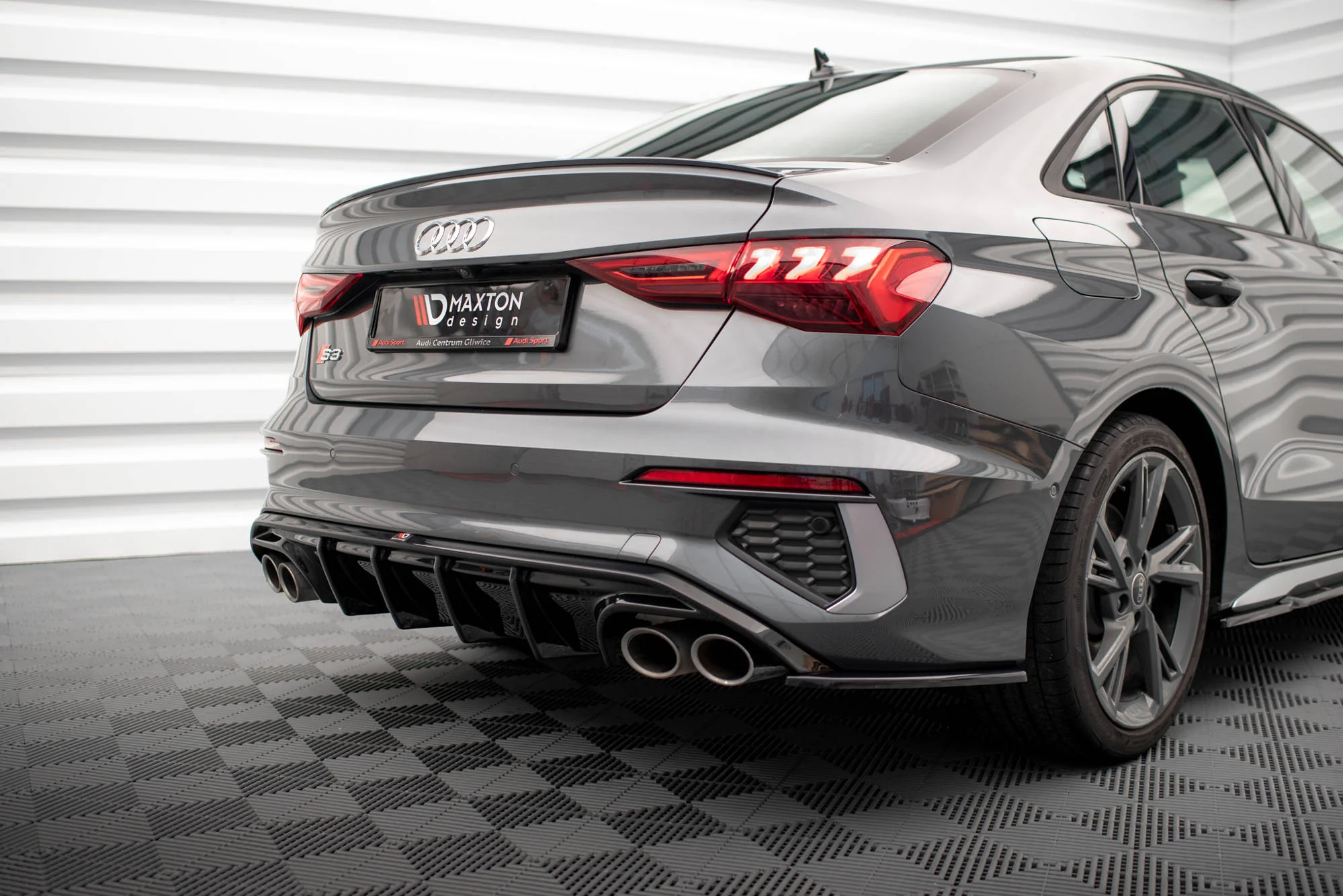 Dokładka Tylna Audi S3 Sedan 8Y - Image 4