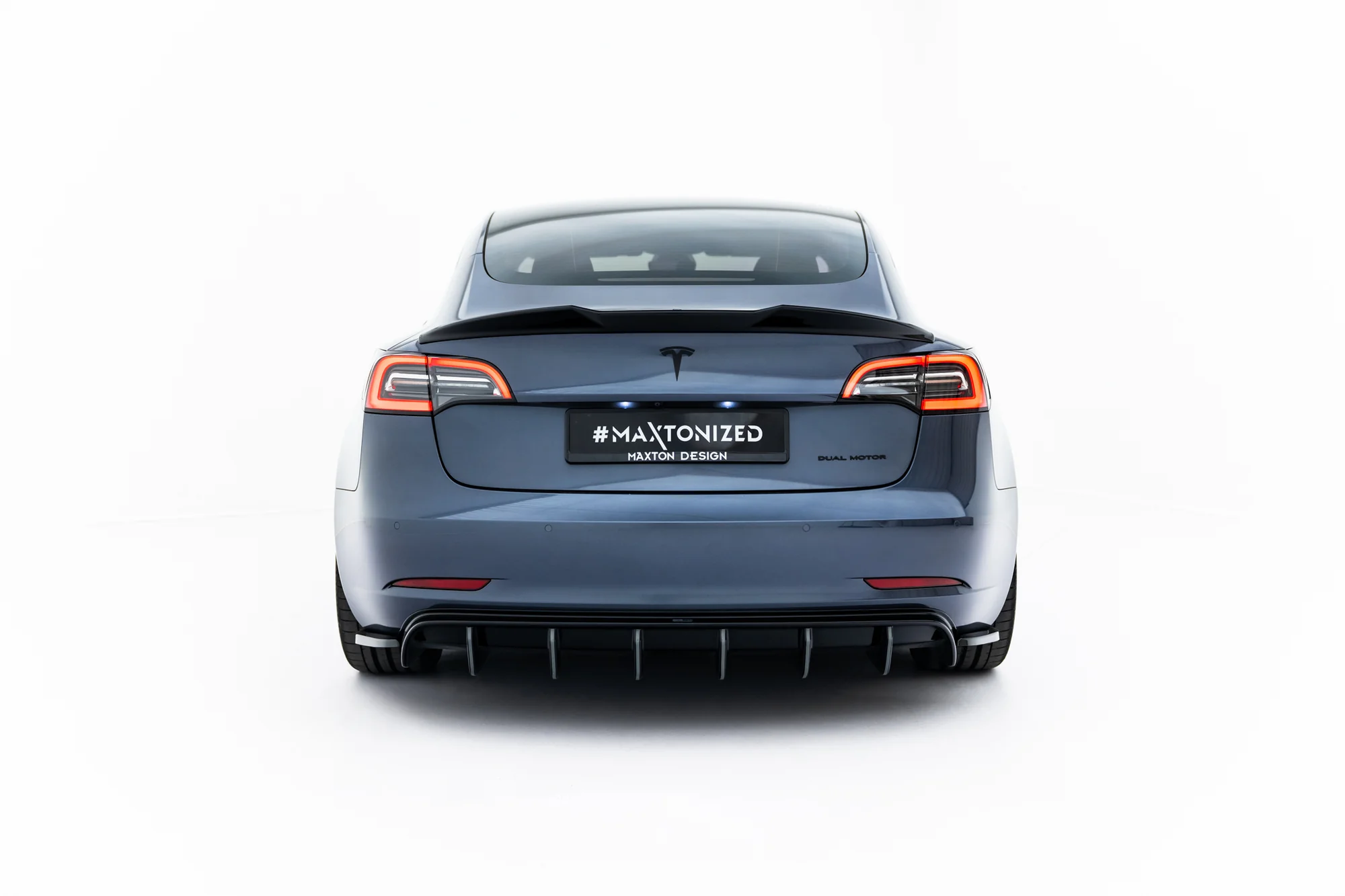 Dokładka Tylna V.2 Tesla Model 3 - Image 2