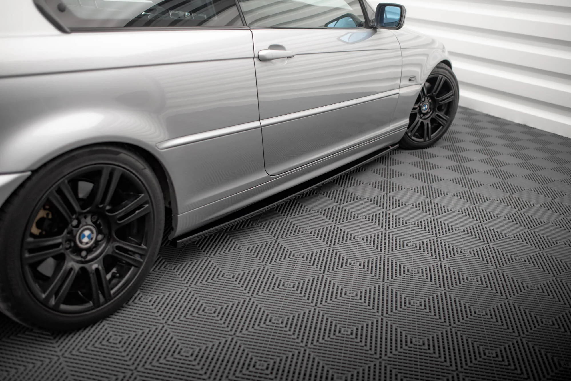 Dokładki Progów BMW 3 Coupe E46 - Image 2