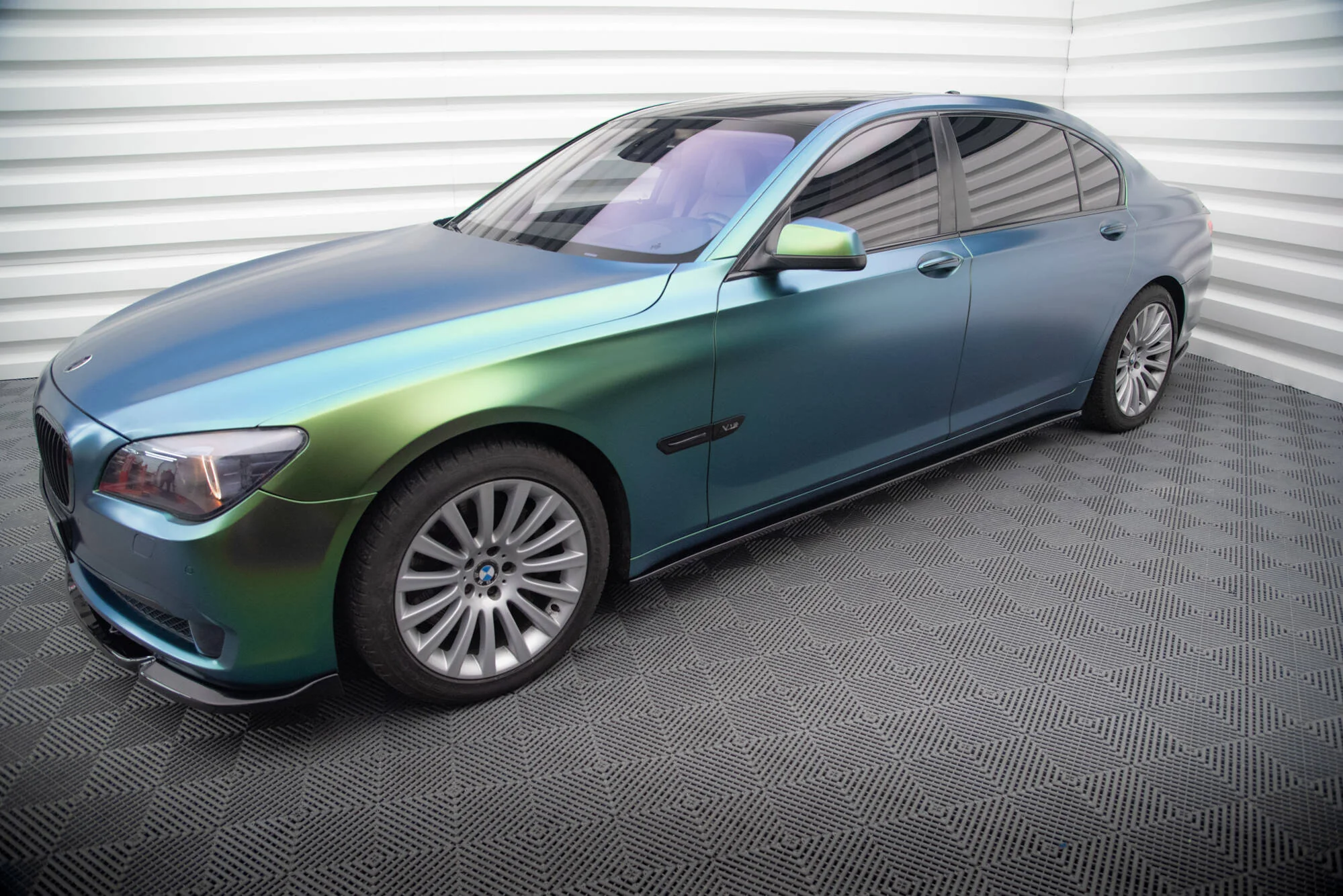 Dokładki Progów BMW 7 Long F02 - Image 2