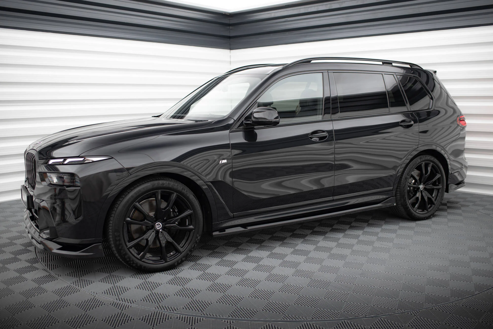 Dokładki Progów BMW X7 M-Pack G07 Facelift - Image 3