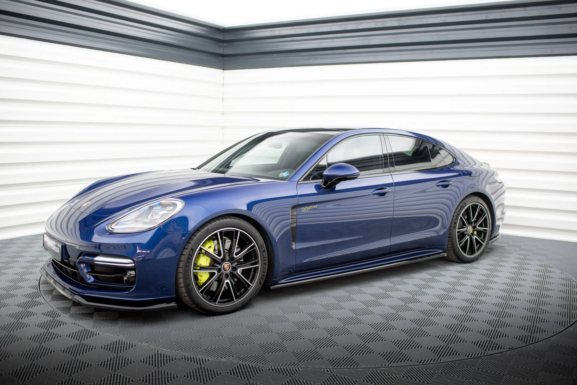 Dokładki Progów Porsche Panamera E-Hybrid 971 Facelift - Image 3