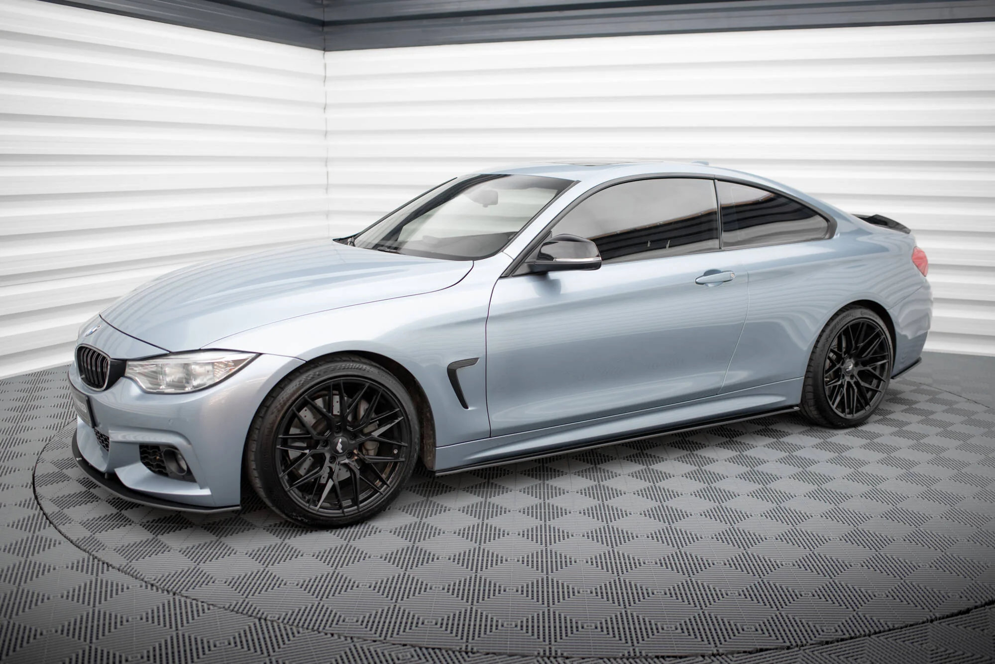 Dokładki progów Street Pro BMW 4 Coupe / Gran Coupe / Cabrio M-Pack F32 / F36 / F33 - Image 2