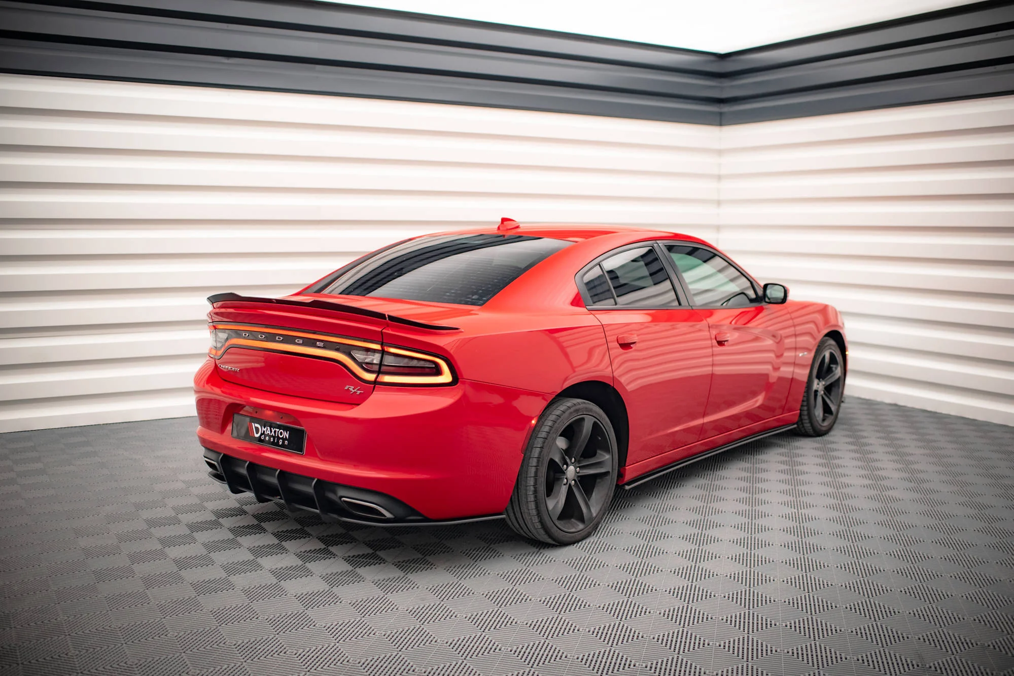 Dokładki progów Street Pro Dodge Charger RT Mk7 Facelift - Image 2