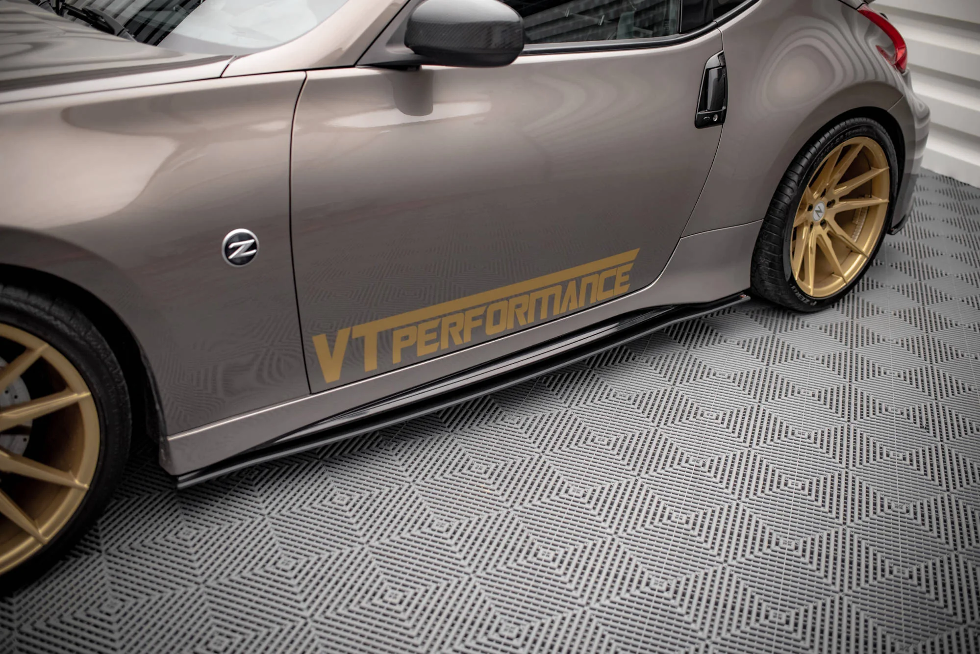 Dokładki progów Street Pro Nissan 370Z Nismo Facelift - Image 2