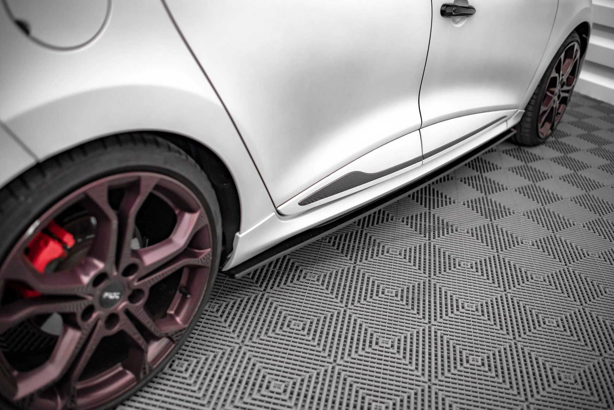 Dokładki progów Street Pro Renault Clio RS Mk4
