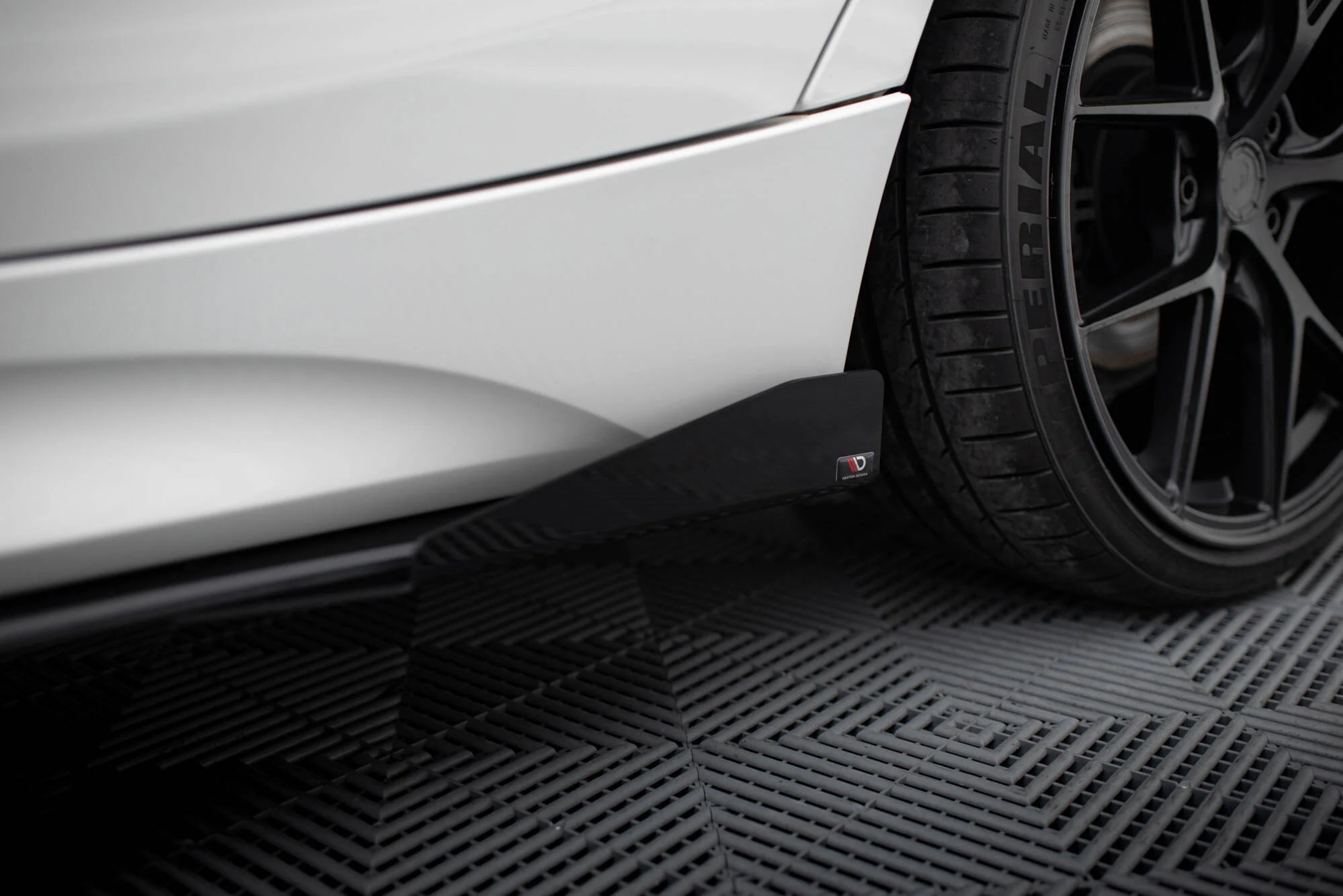 Dokładki progów Street Pro V.2 + Flapsy BMW 1 F20 M135i / M140i / M-Pack - Image 4