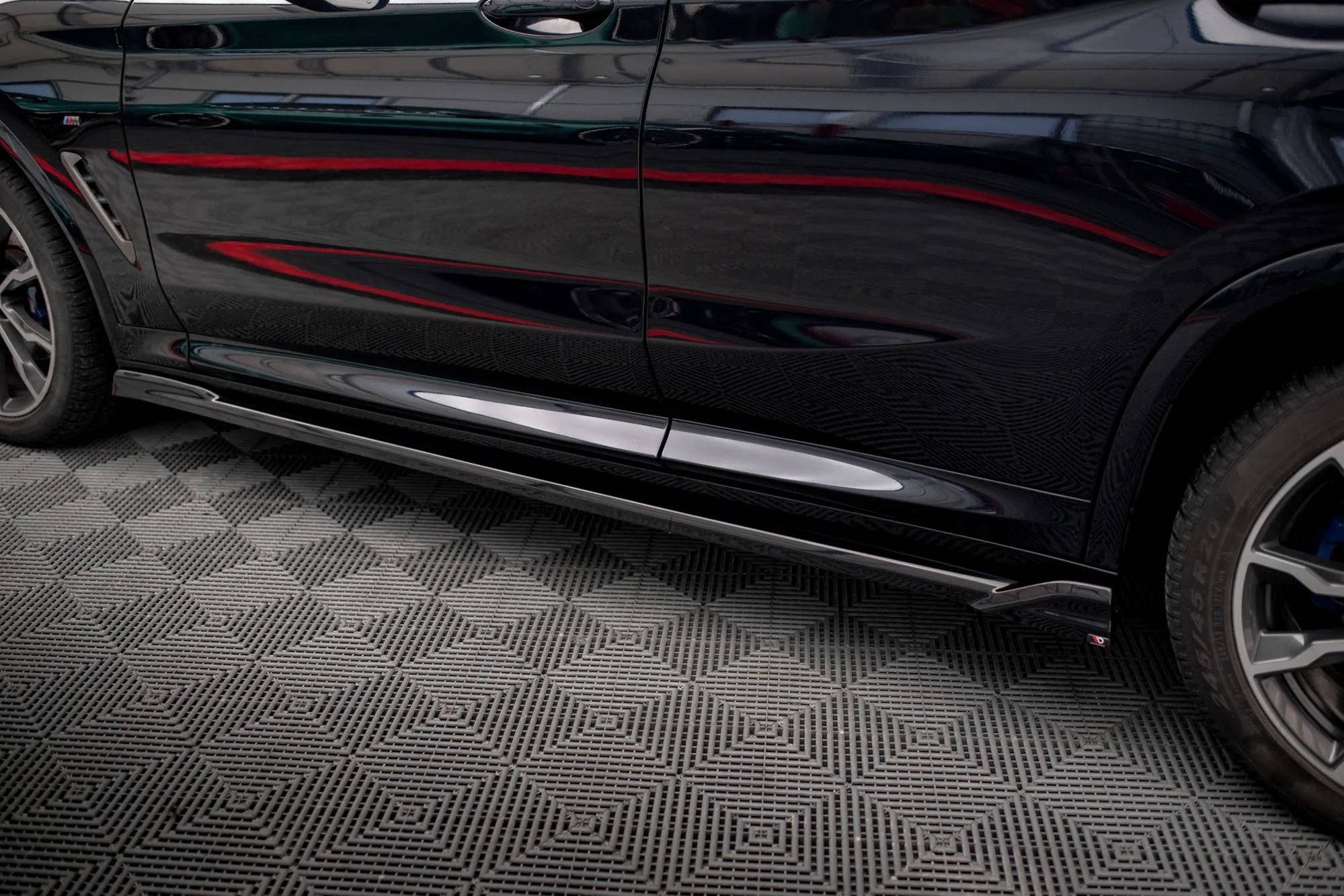 Dokładki Progów V.2 BMW X4 M-Pack G02 - Image 3