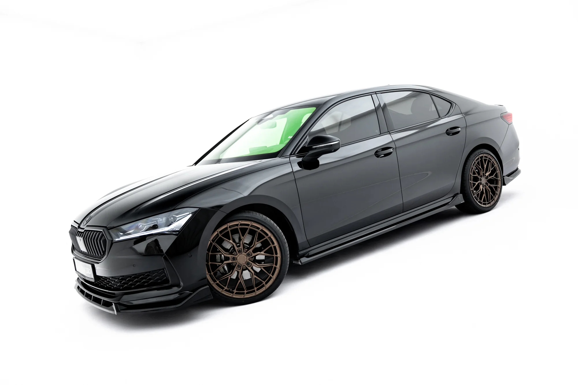 Dokładki Progów V.2 Skoda Superb Sportline Mk4 - Image 3