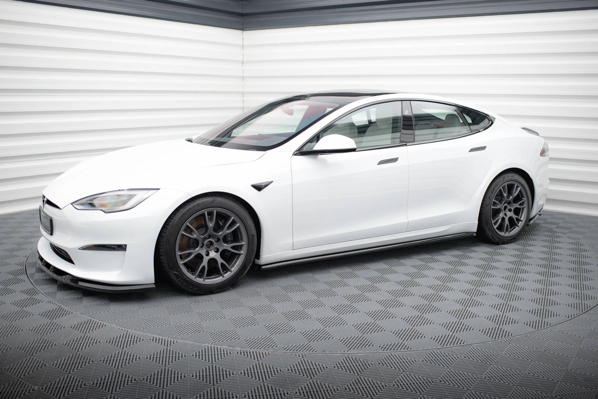 Dokładki Progów V.2 Tesla Model S Plaid Mk1 Facelift - Image 3