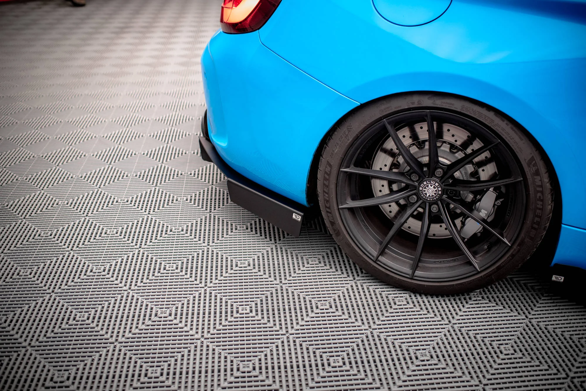 Dyfuzor Tylny Racing BMW M2 F87 - Image 3