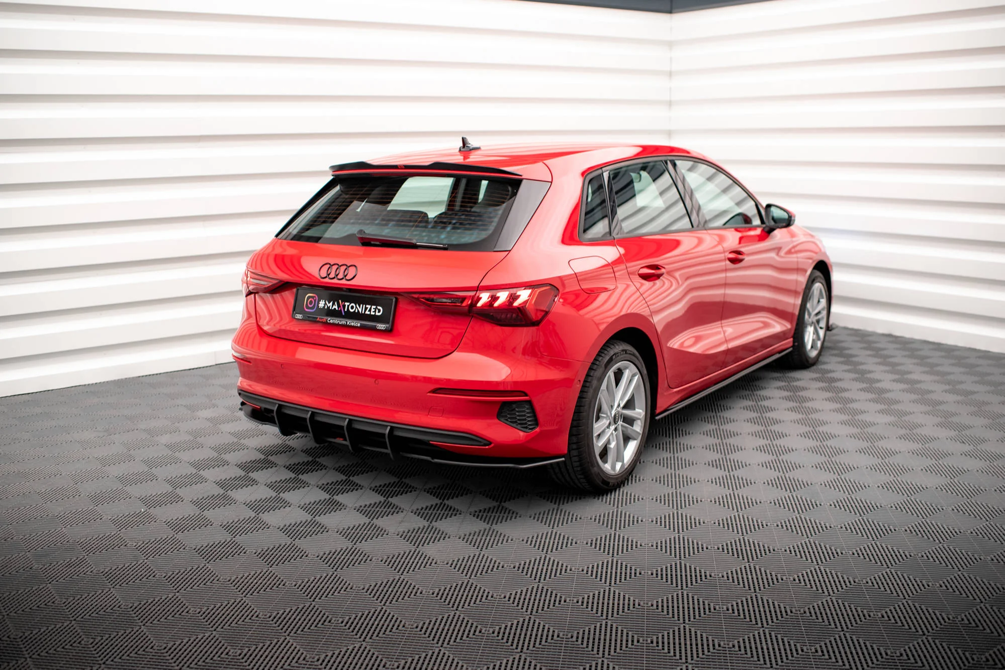 Dyfuzor Tylny Street Pro Audi A3 Sportback 8Y - Image 3