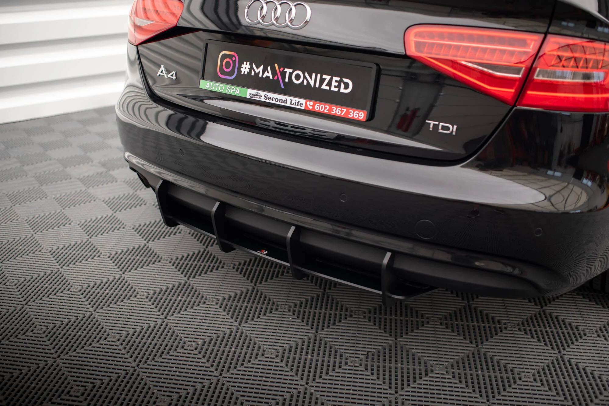 Dyfuzor Tylny Street Pro Audi A4 B8 Facelift