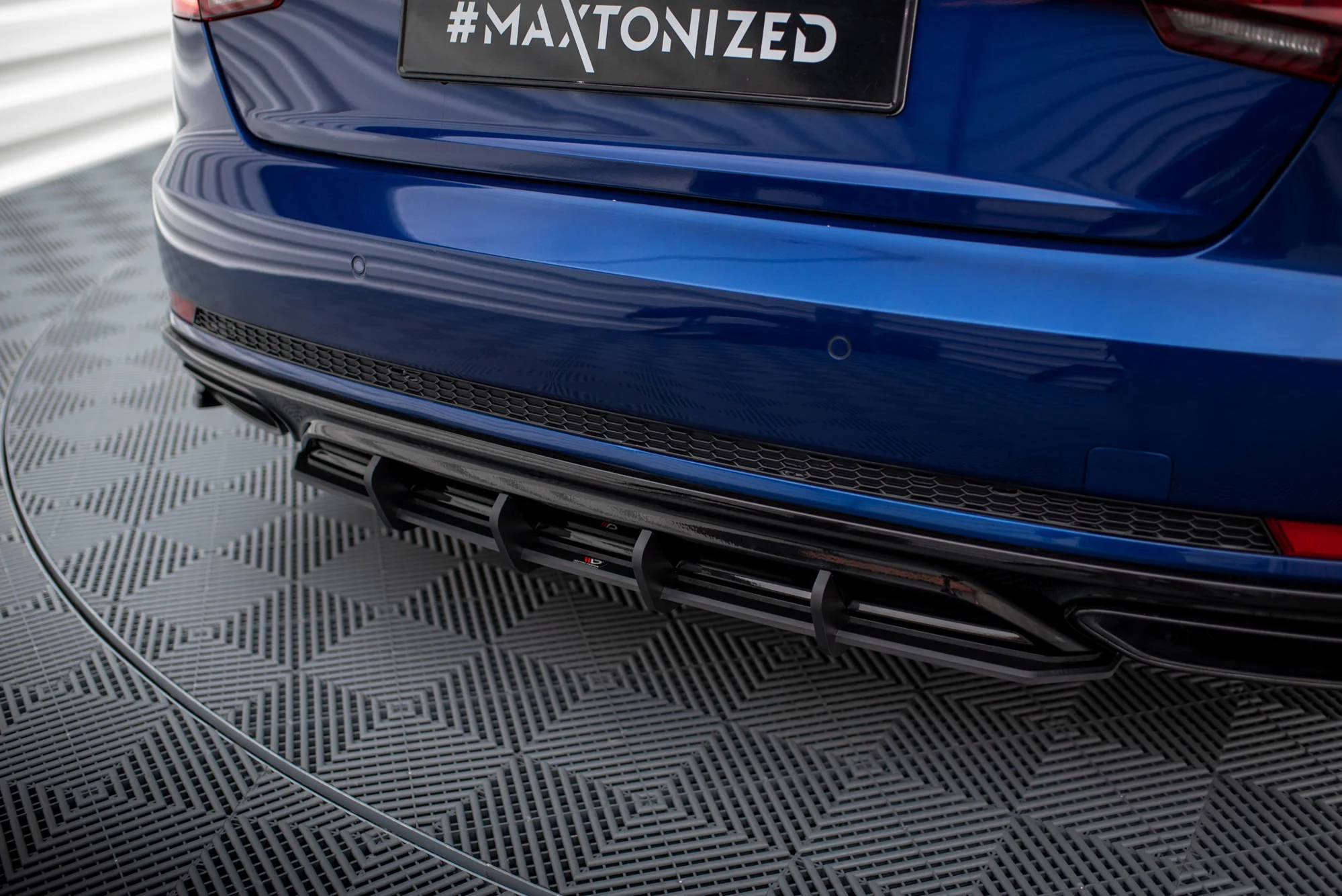 Dyfuzor Tylny Street Pro Audi A4 Competition B9 - Image 2