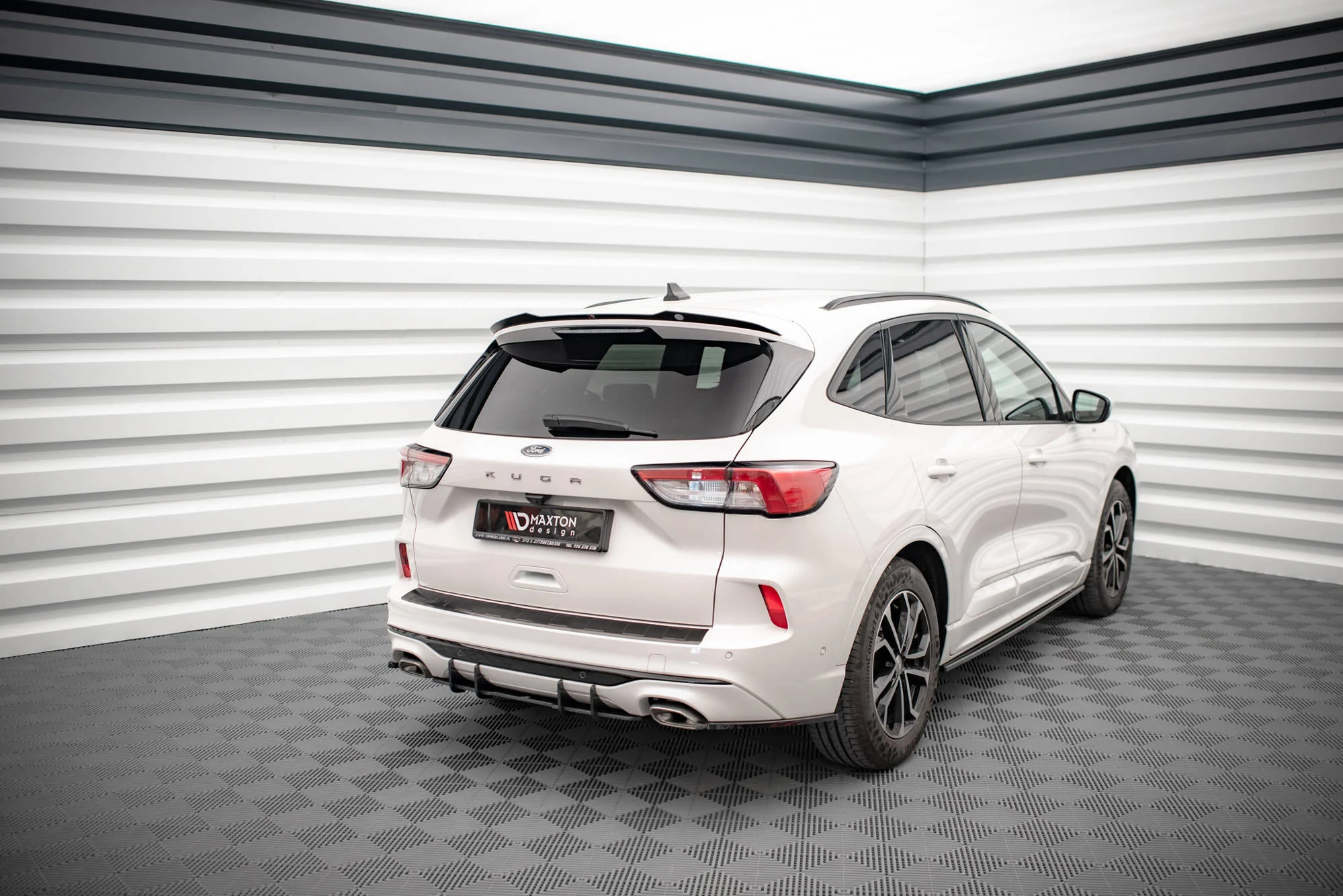 Dyfuzor Tylny Street Pro Ford Kuga ST-Line Mk3 - Image 3