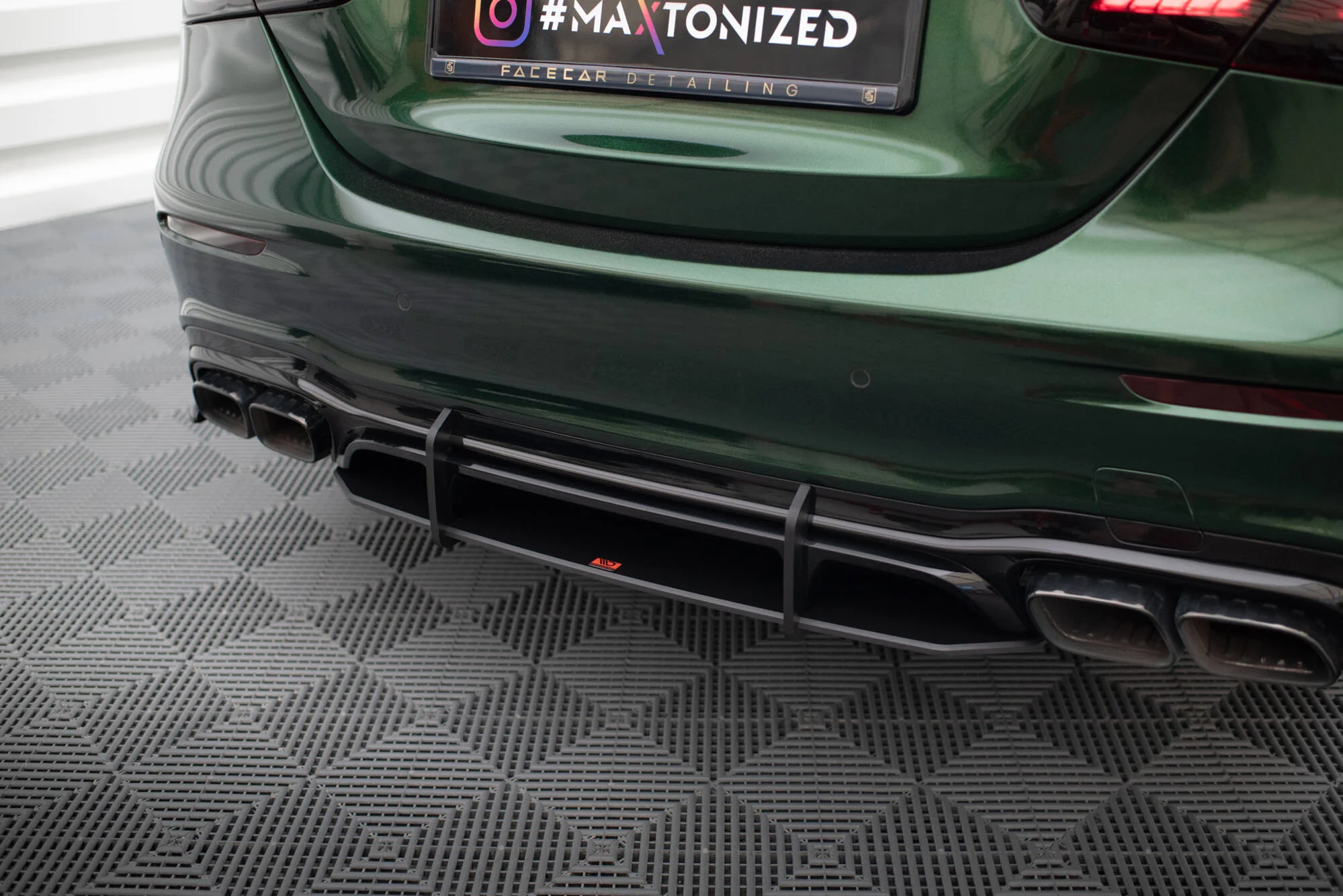 Dyfuzor Tylny Street Pro Mercedes-AMG E63 Sedan W213 Facelift