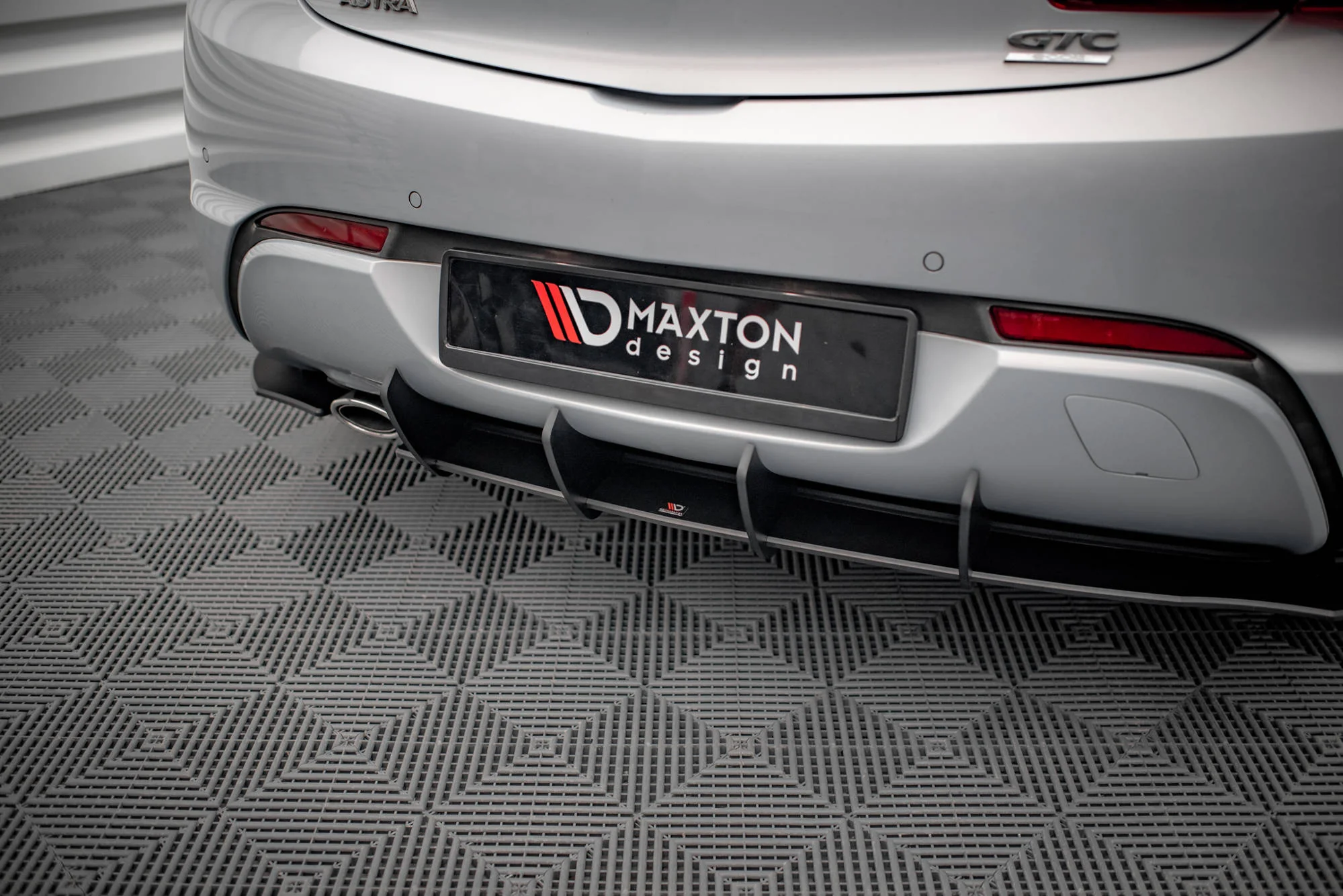 Dyfuzor Tylny Street Pro Opel Astra GTC OPC-Line J - Image 3