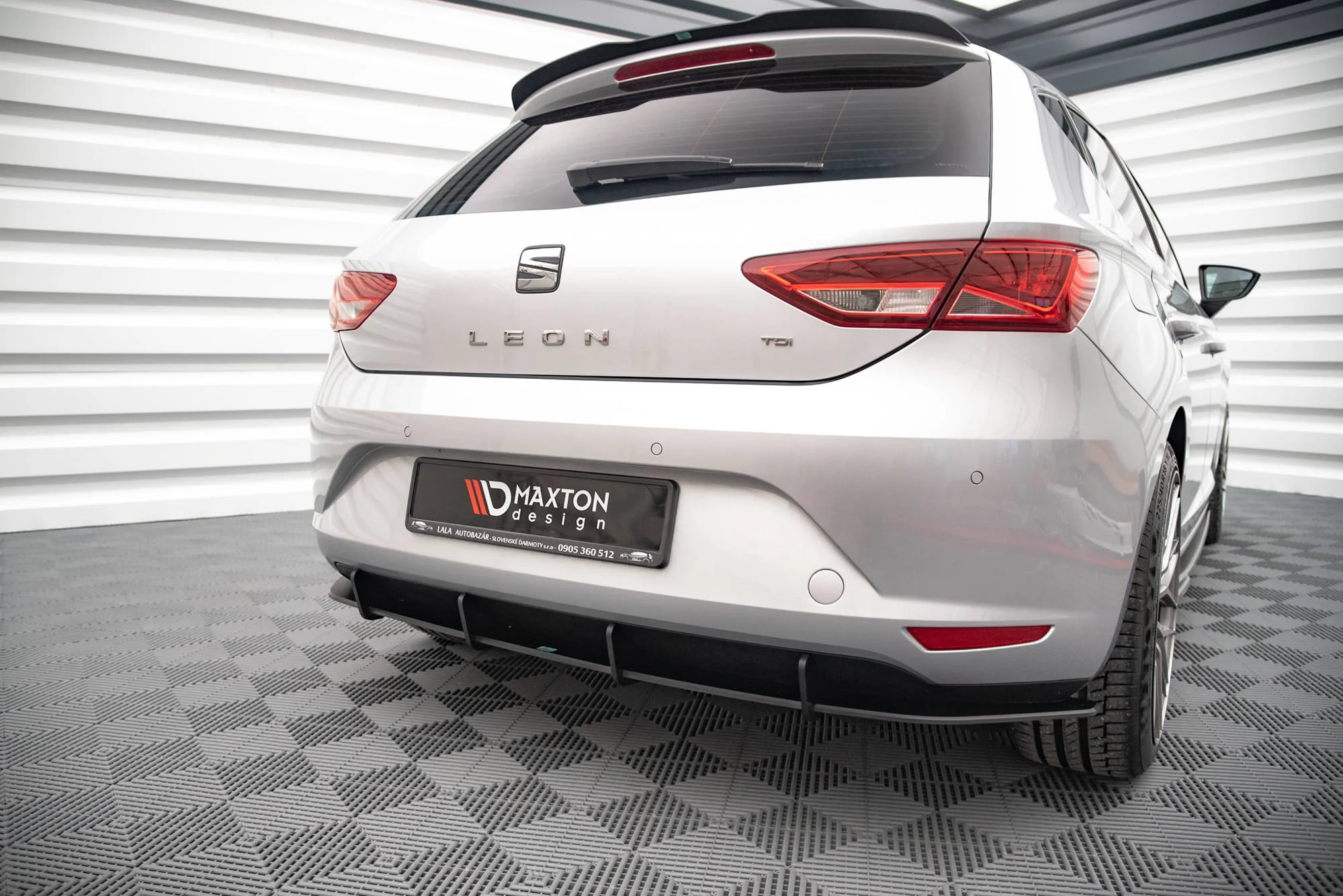 Dyfuzor Tylny Street Pro Seat Leon Hatchback Mk3 - Image 2