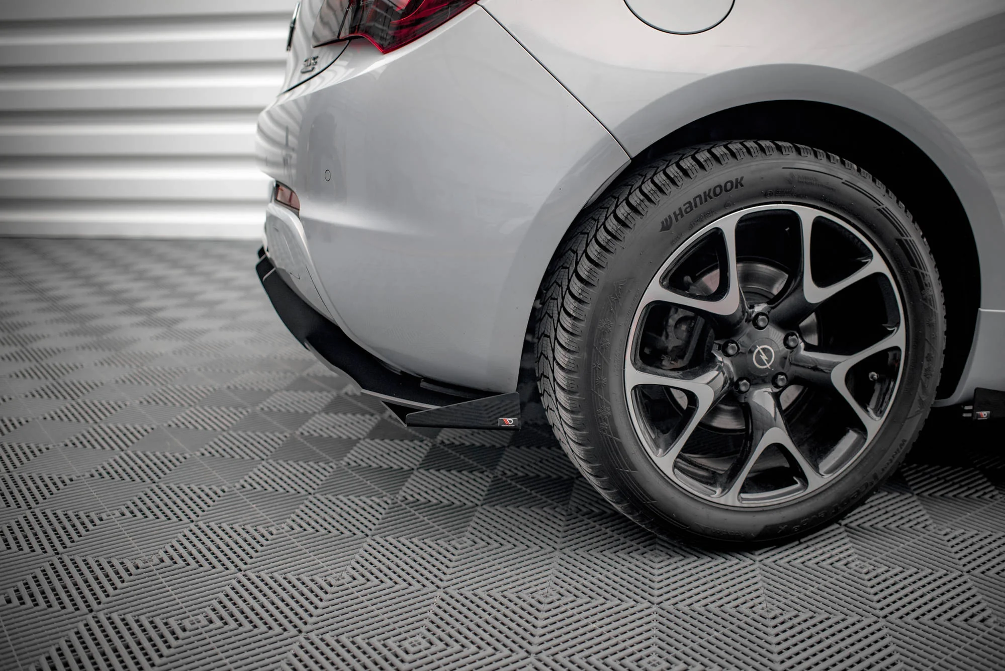 Flapsy Tylne Boczne Opel Astra GTC OPC-Line J
