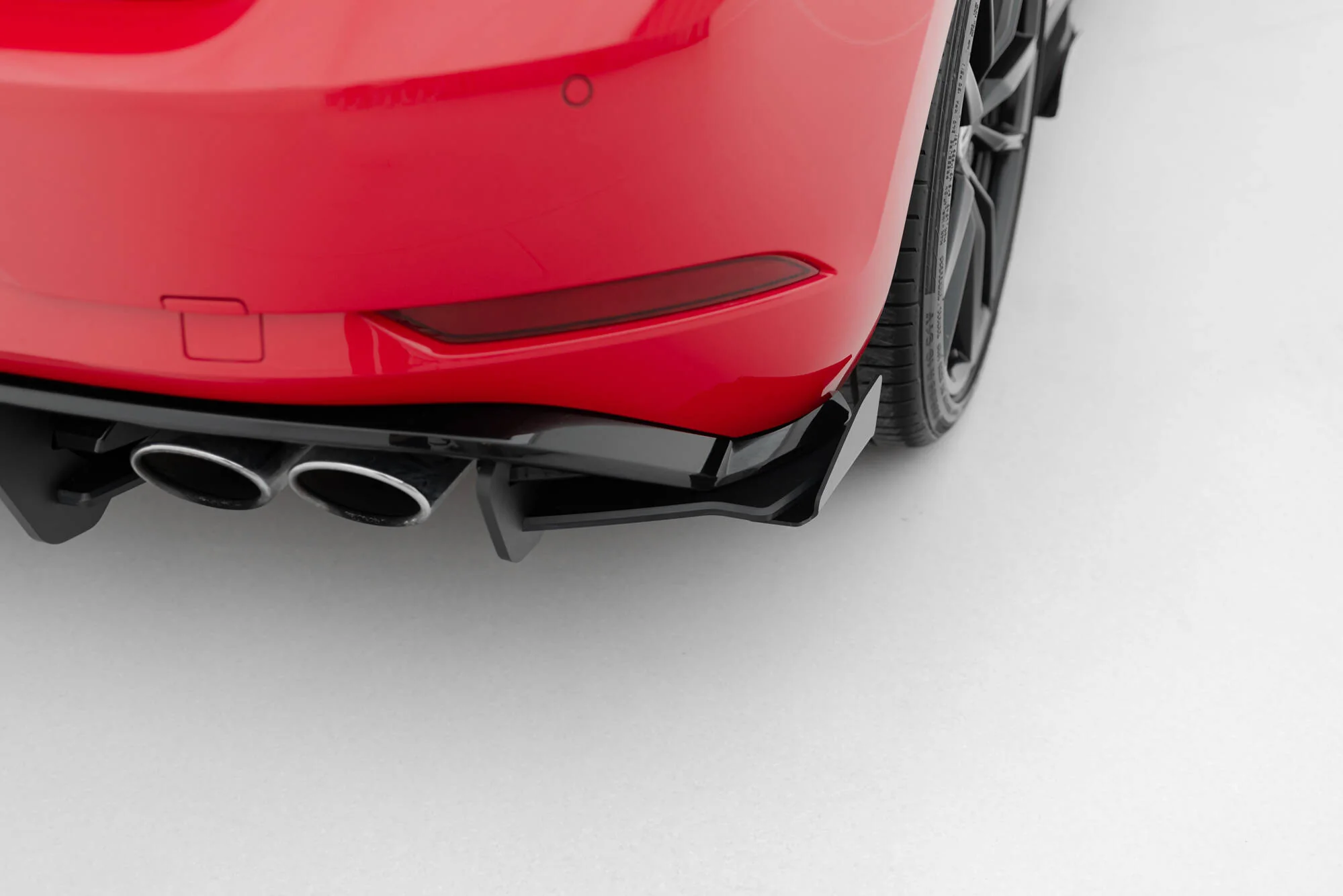 Flapsy Tylne Boczne Volkswagen Golf R Mk7 Facelift - Image 3