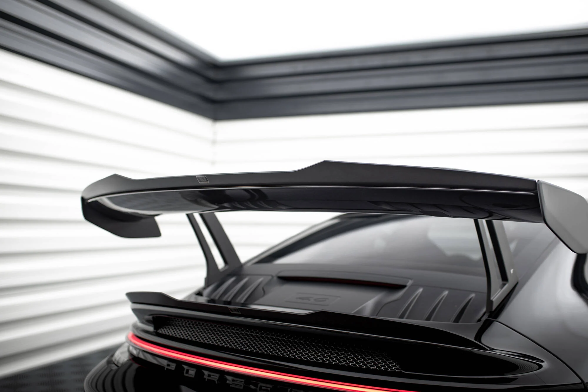 Górne Przedłużenie Spoilera Porsche 911 992 GT3