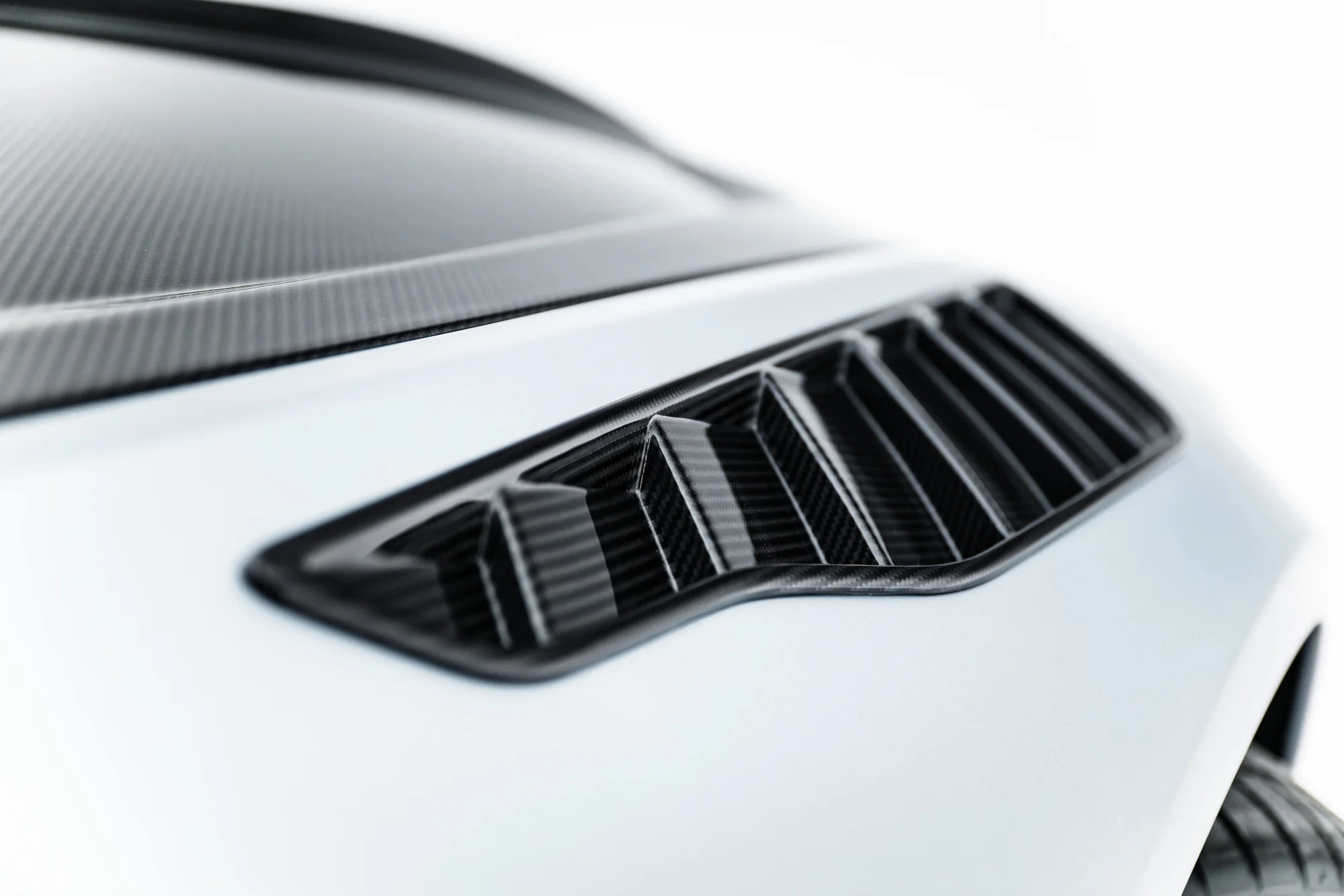 Karbonowe Wloty Powietrza W Błotniku Przednim Prepreg Mercedes-AMG GT 63 / 55 / 63 S E Performance C192 - Image 3
