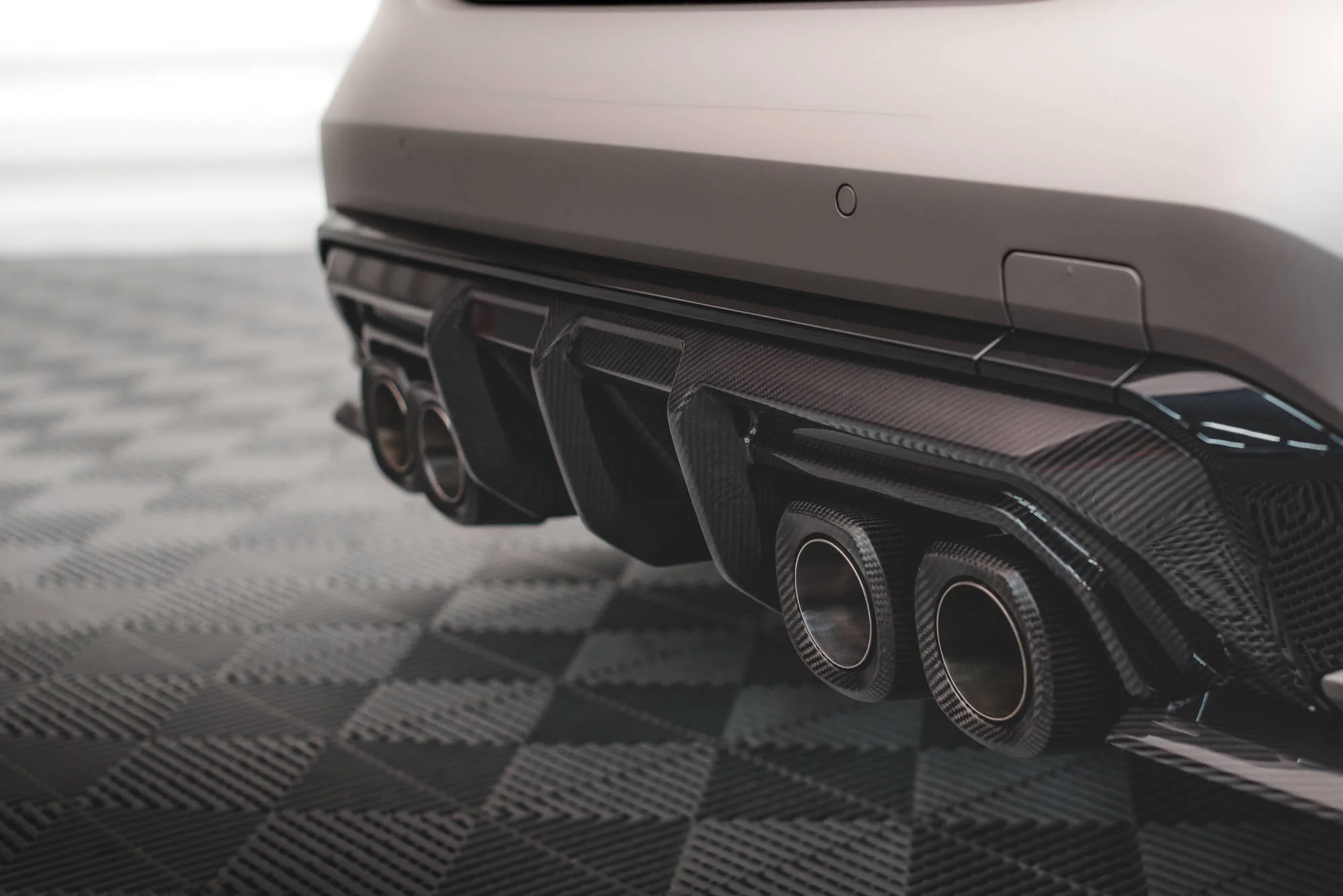 Karbonowy Dyfuzor Tylny Prepreg BMW M4 G82 / G82 Facelift - Image 4