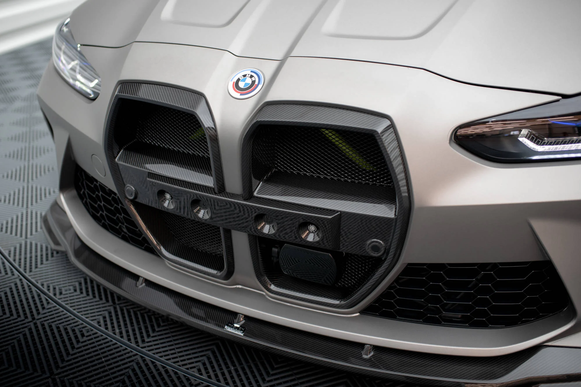 Karbonowy Grill Przedni Prepreg BMW M4 G82  / M3 G80 - wersja z radarem - Image 2