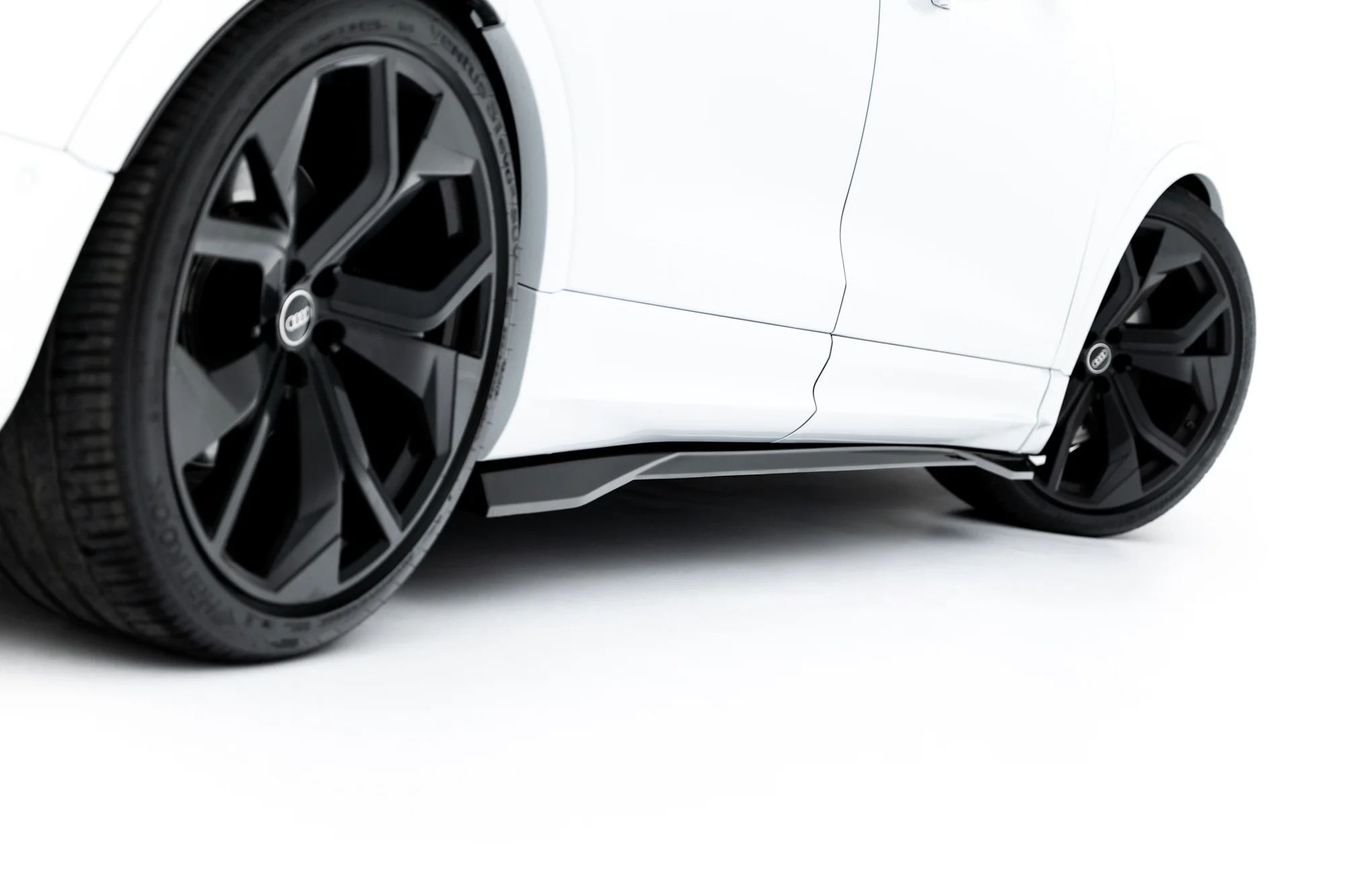 Karbonowy Set Prepreg Audi RSQ8 Mk1 - Image 10