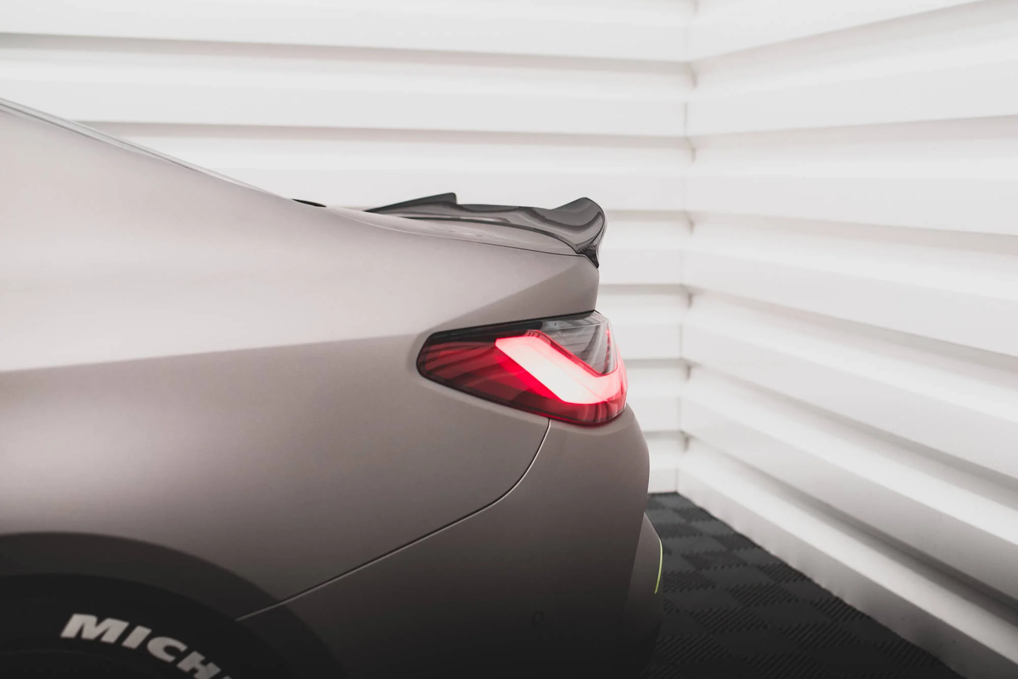 Karbonowy Spoiler Tylnej Klapy Prepreg BMW M4 G82 / G82 Facelift / M440i / 4 M-Pack G22 / G22 Facelift - Image 3