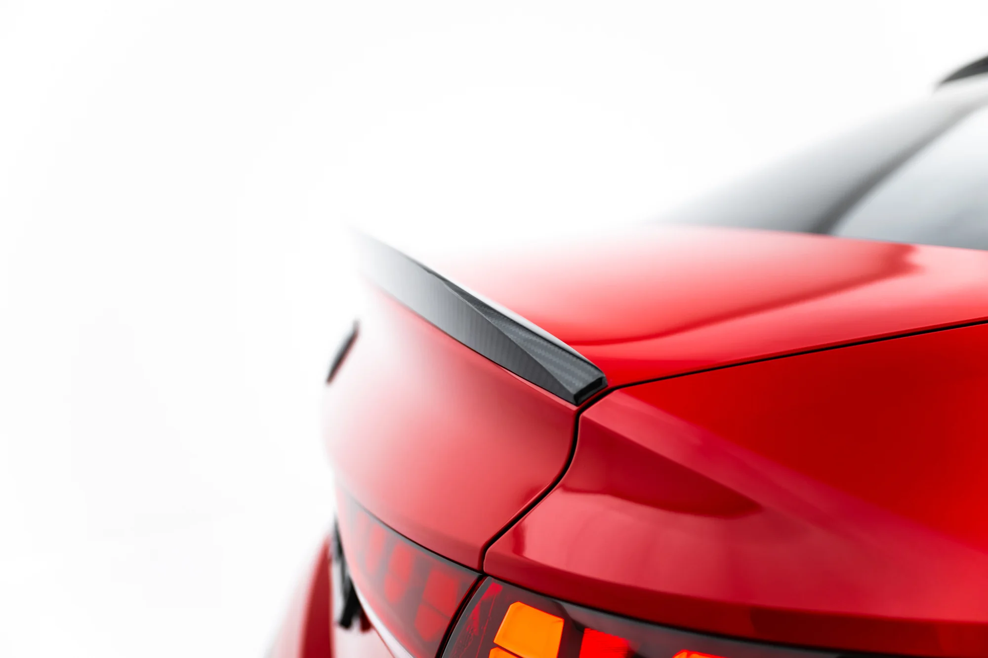 Karbonowy Spoiler Tylnej Klapy Prepreg V.2 Audi RS3 / S3 / A3 S-Line / A3 Sedan 8Y Facelift - Image 4