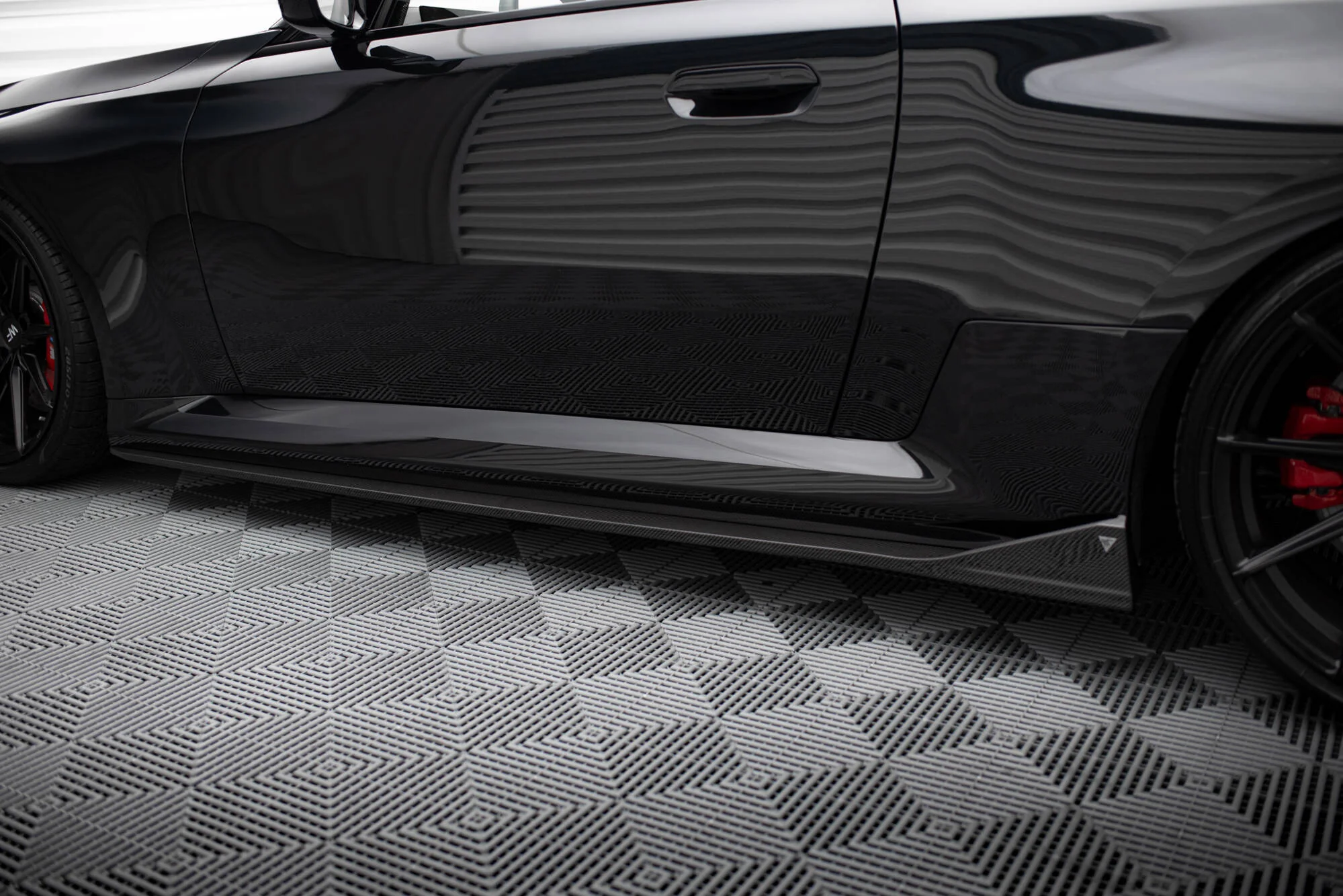 Karbonowy Zestaw Splitterów Prepreg BMW M2 G87 - Image 6
