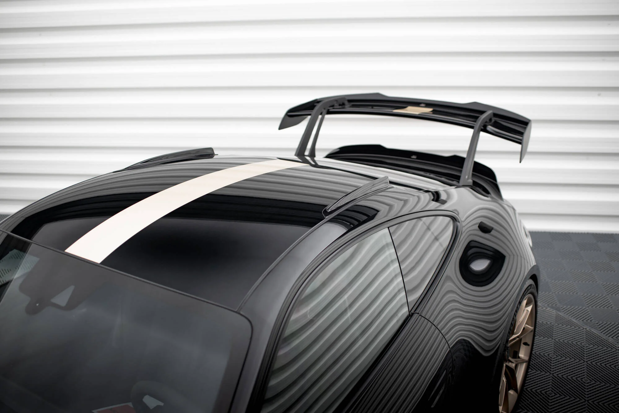 Krótkie Relingi Dachowe Porsche 911 992 GT3 - Image 4