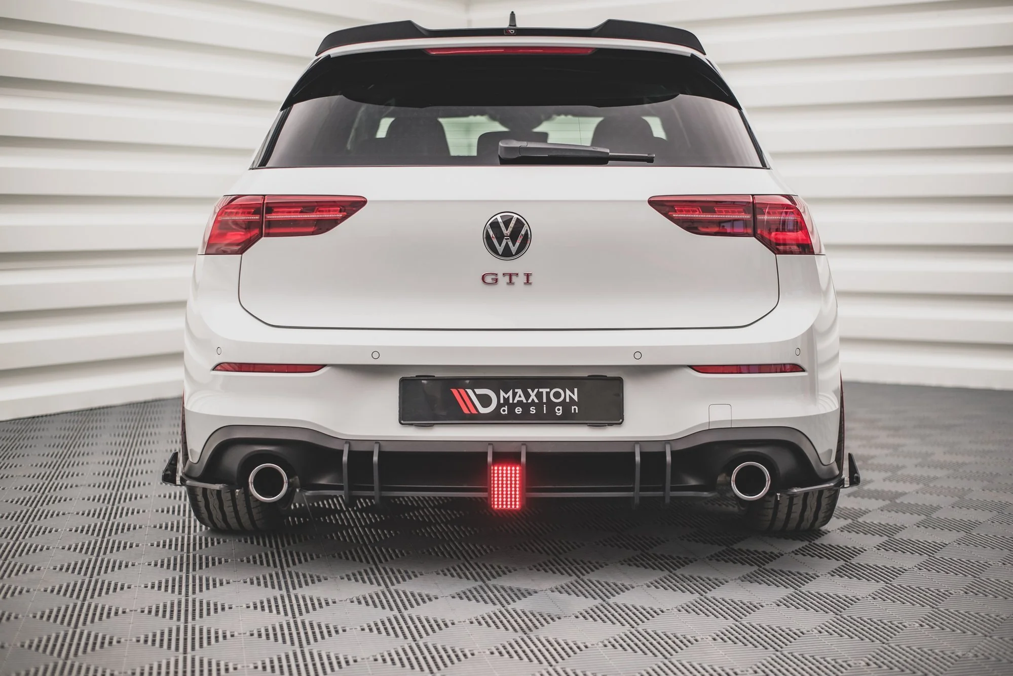 Ledowe Światło Stop Volkswagen Golf GTI Mk8 - Image 6