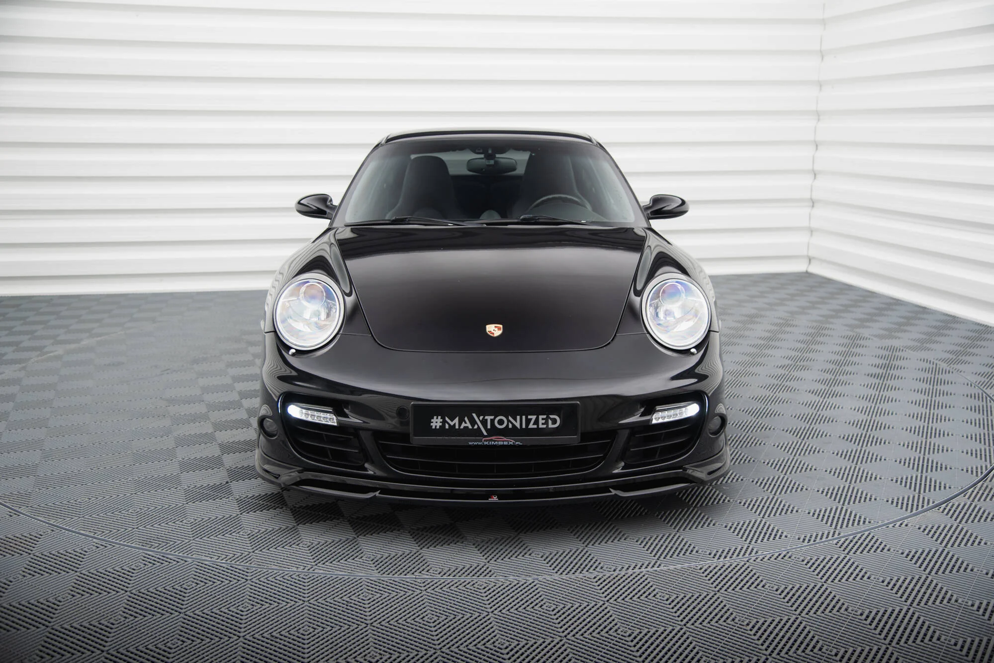 Splitter Przedni Porsche 911 Turbo 997 - Image 2