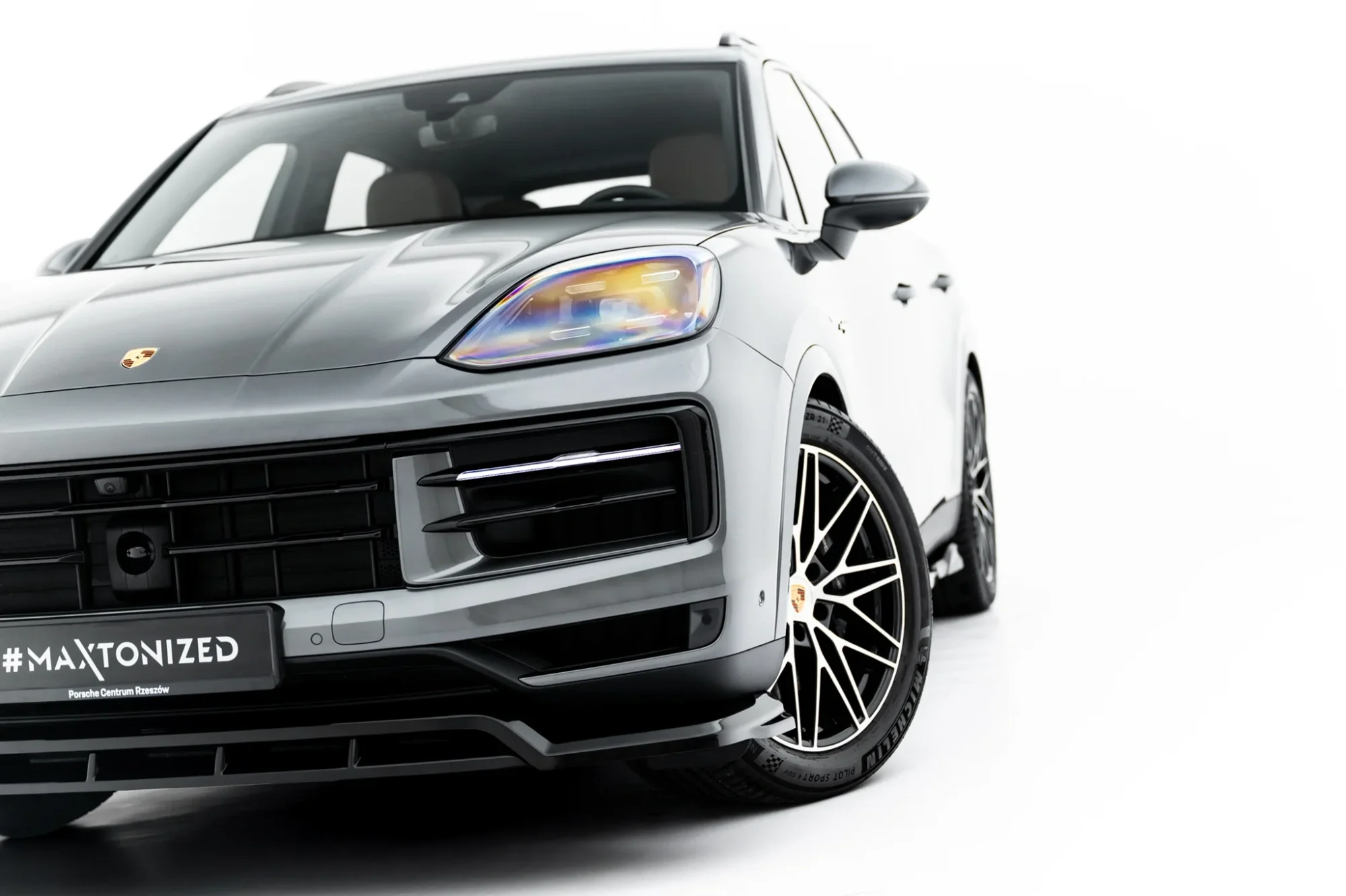 Splitter Przedni Porsche Cayenne SUV / Coupe Mk3 Facelift - Image 4
