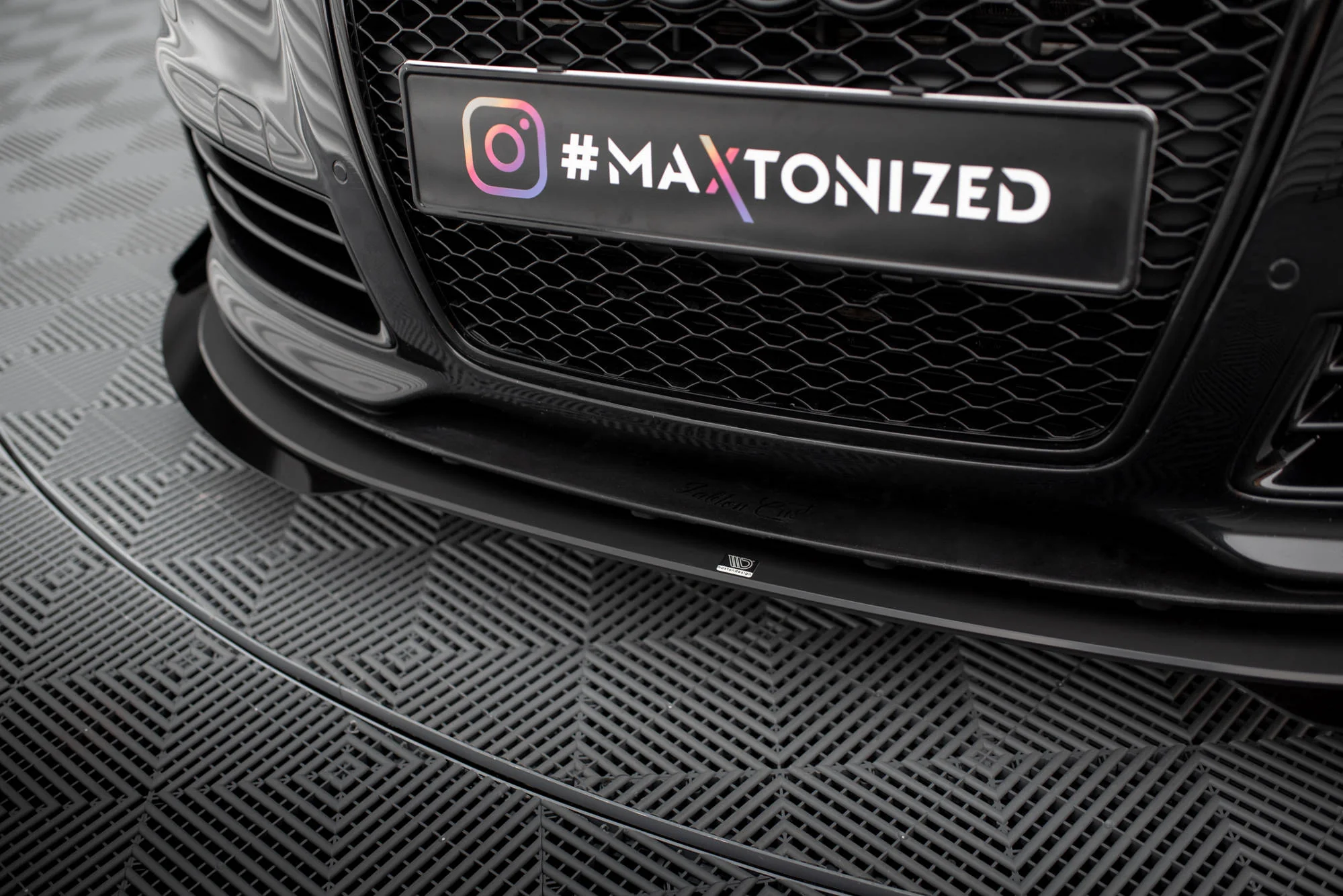 Splitter Przedni Street Pro + Flaps Audi RS6 Avant C6 - Image 3