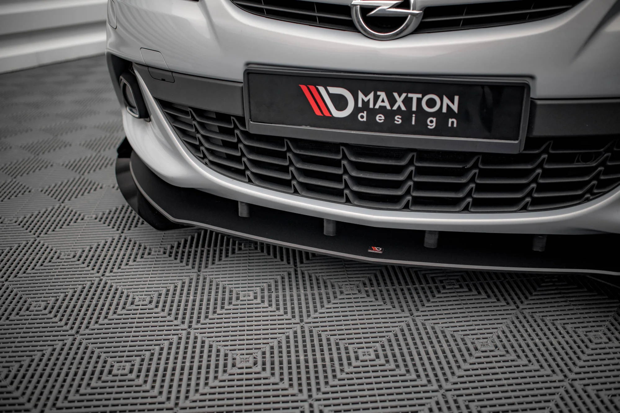Splitter Przedni Street Pro V.1 + Flaps Opel Astra GTC OPC-Line J - Image 2