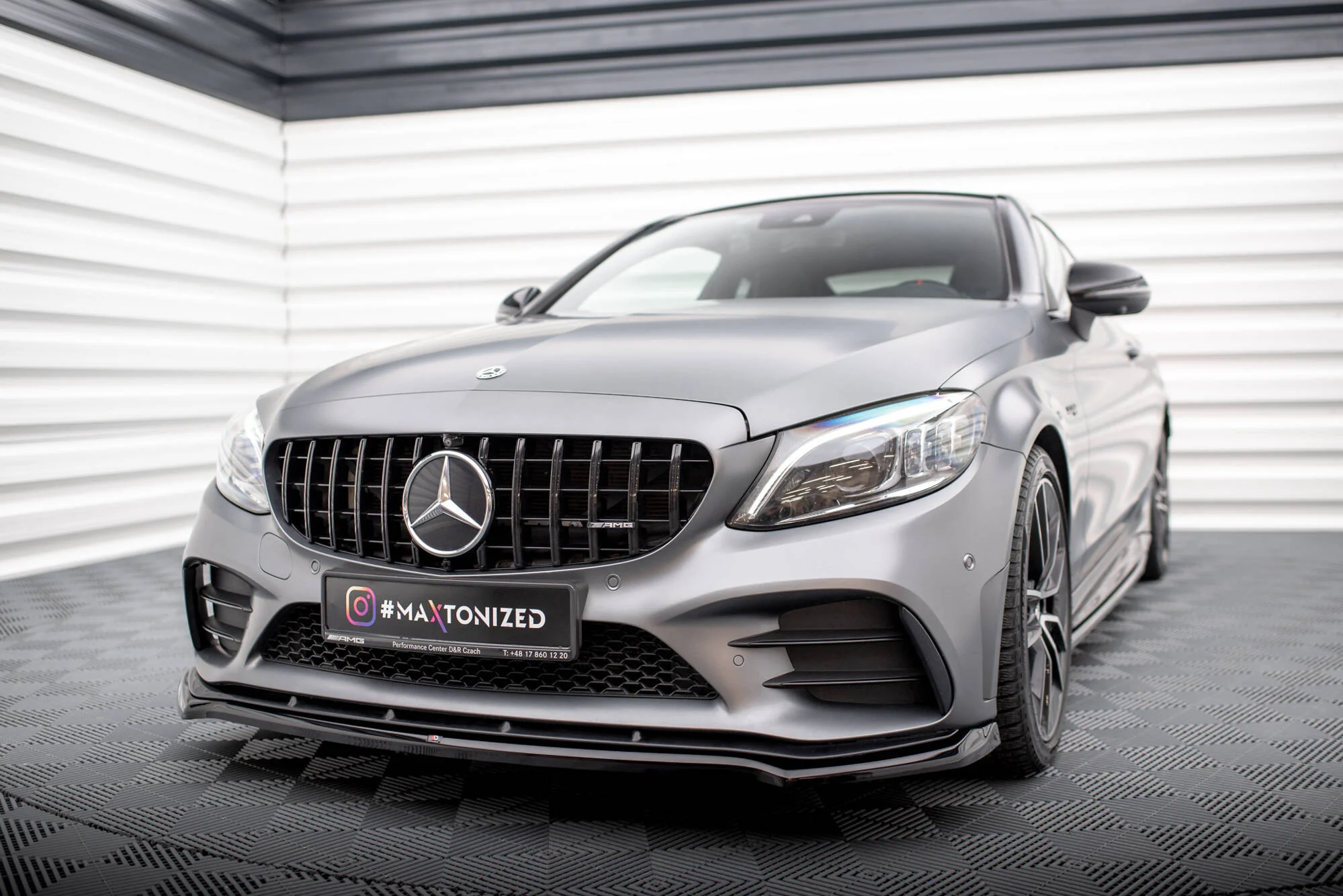 Splitter Przedni V.1 Mercedes-AMG C43 Coupe / Cabrio / Sedan / Estate C205 / A205 / W205 / S205 Facelift
