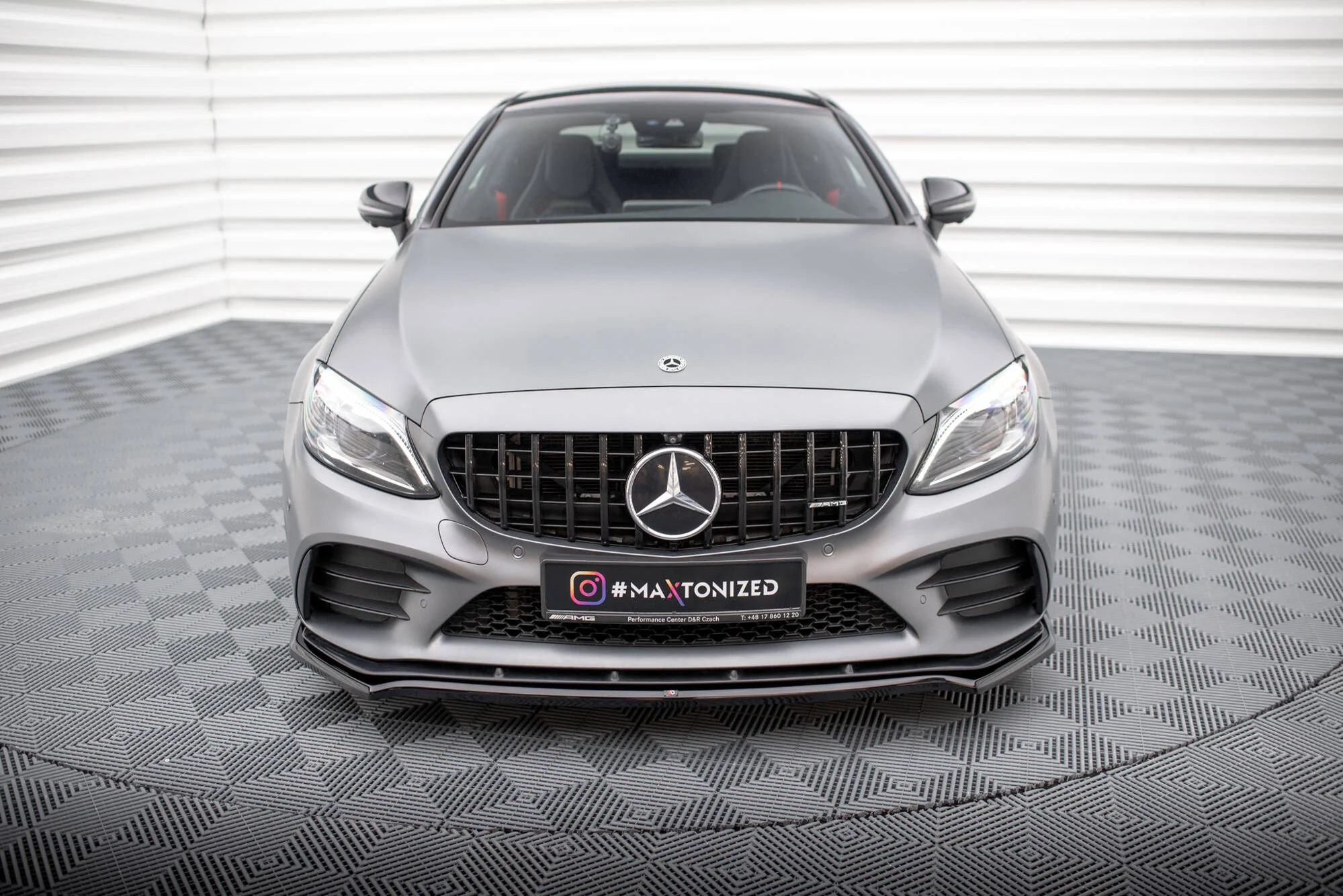 Splitter Przedni V.1 Mercedes-AMG C43 Coupe / Cabrio / Sedan / Estate C205 / A205 / W205 / S205 Facelift - Image 2