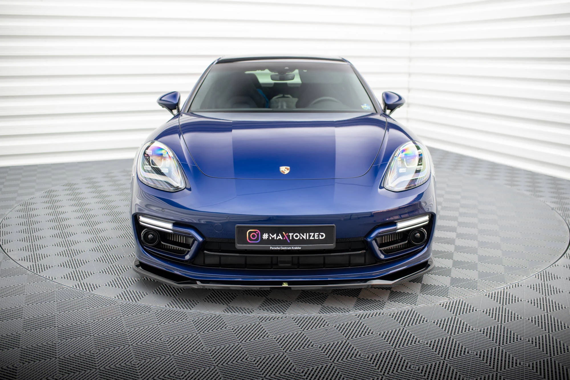 Splitter Przedni V.1 Porsche Panamera E-Hybrid 971 Facelift - Image 2