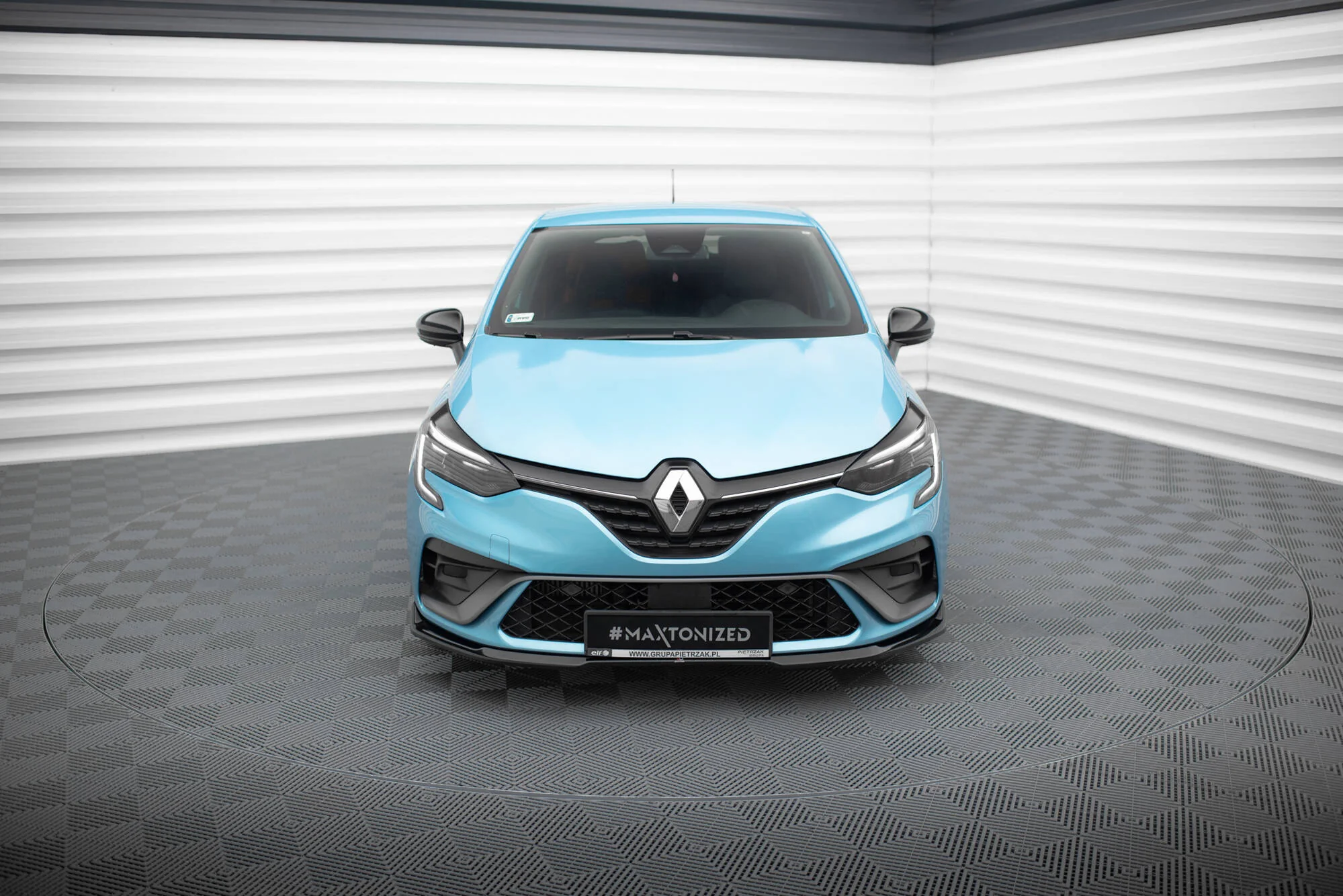 Splitter Przedni V.1 Renault Clio R.S. Line Mk5 - Image 2