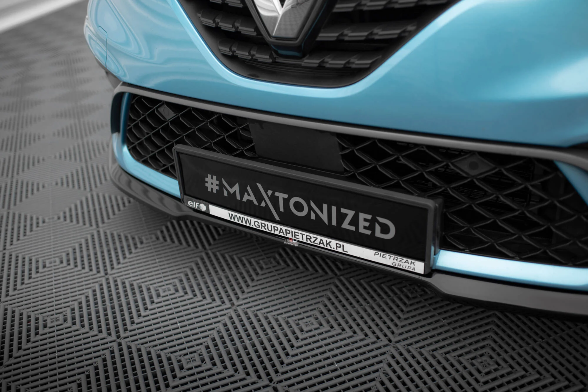 Splitter Przedni V.1 Renault Clio R.S. Line Mk5 - Image 3