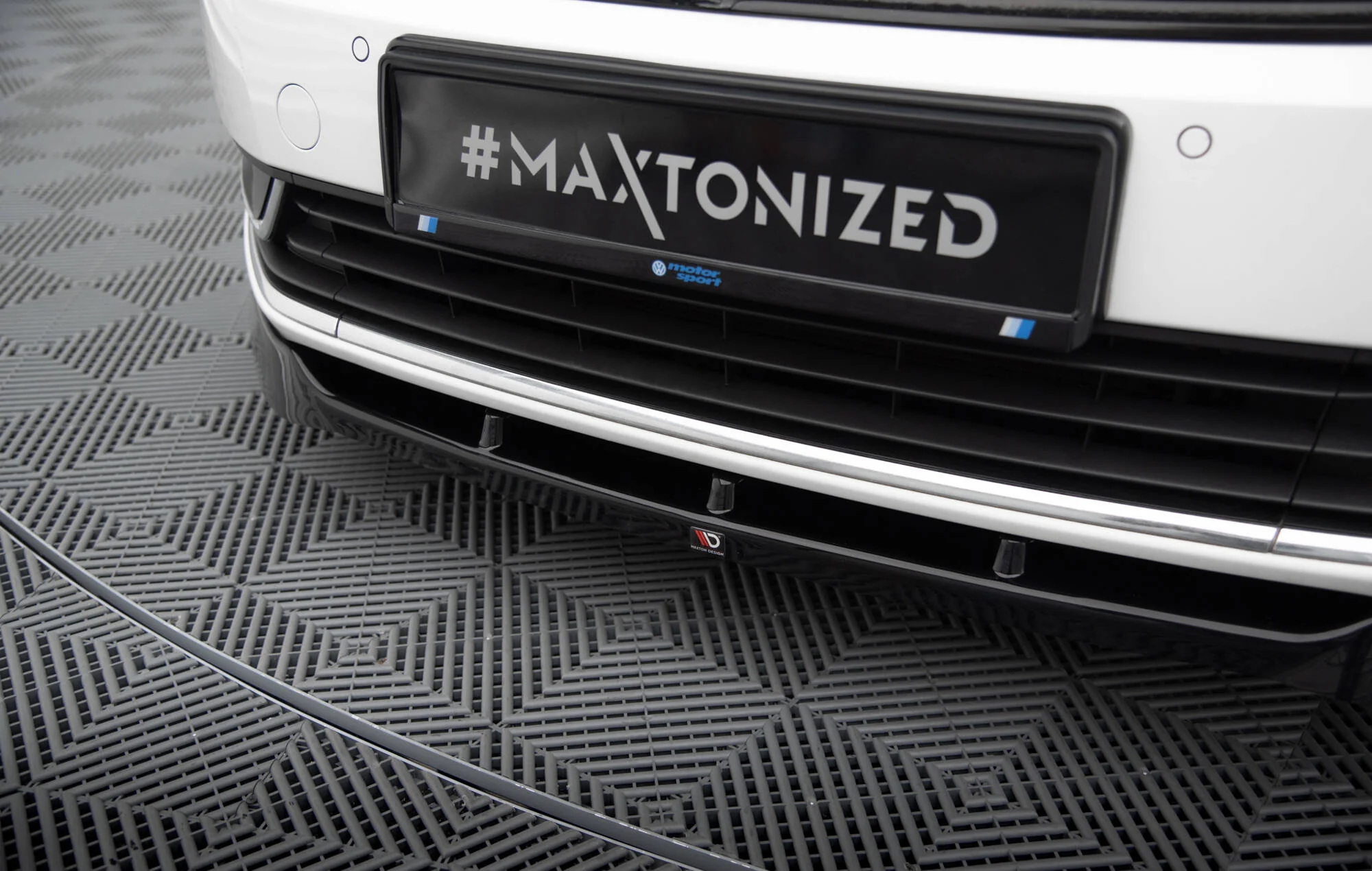 Splitter Przedni V.1 Volkswagen Passat B7 - Image 3