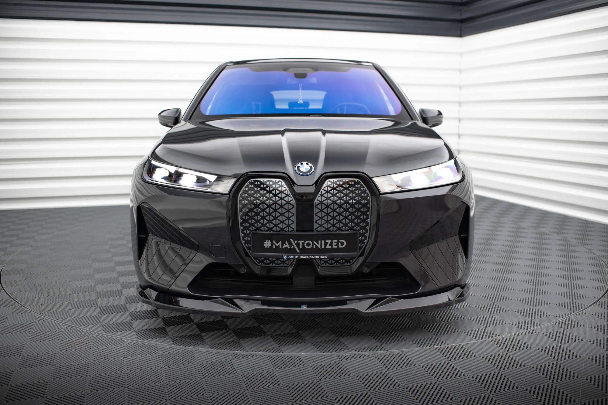 Splitter Przedni V.2 BMW iX M-Pack i20 - Image 2