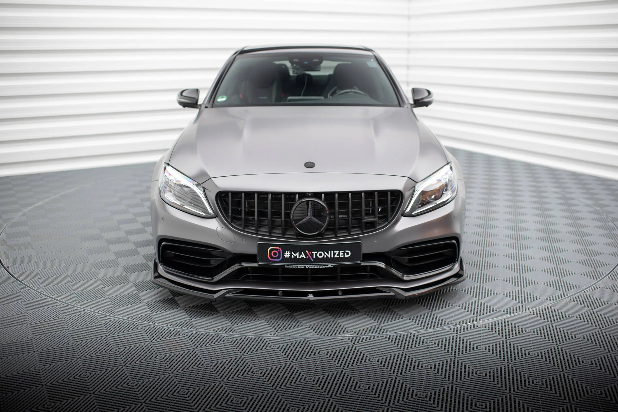 Splitter Przedni V.2 Mercedes-AMG C63 Sedan / Estate W205 Facelift - Image 2